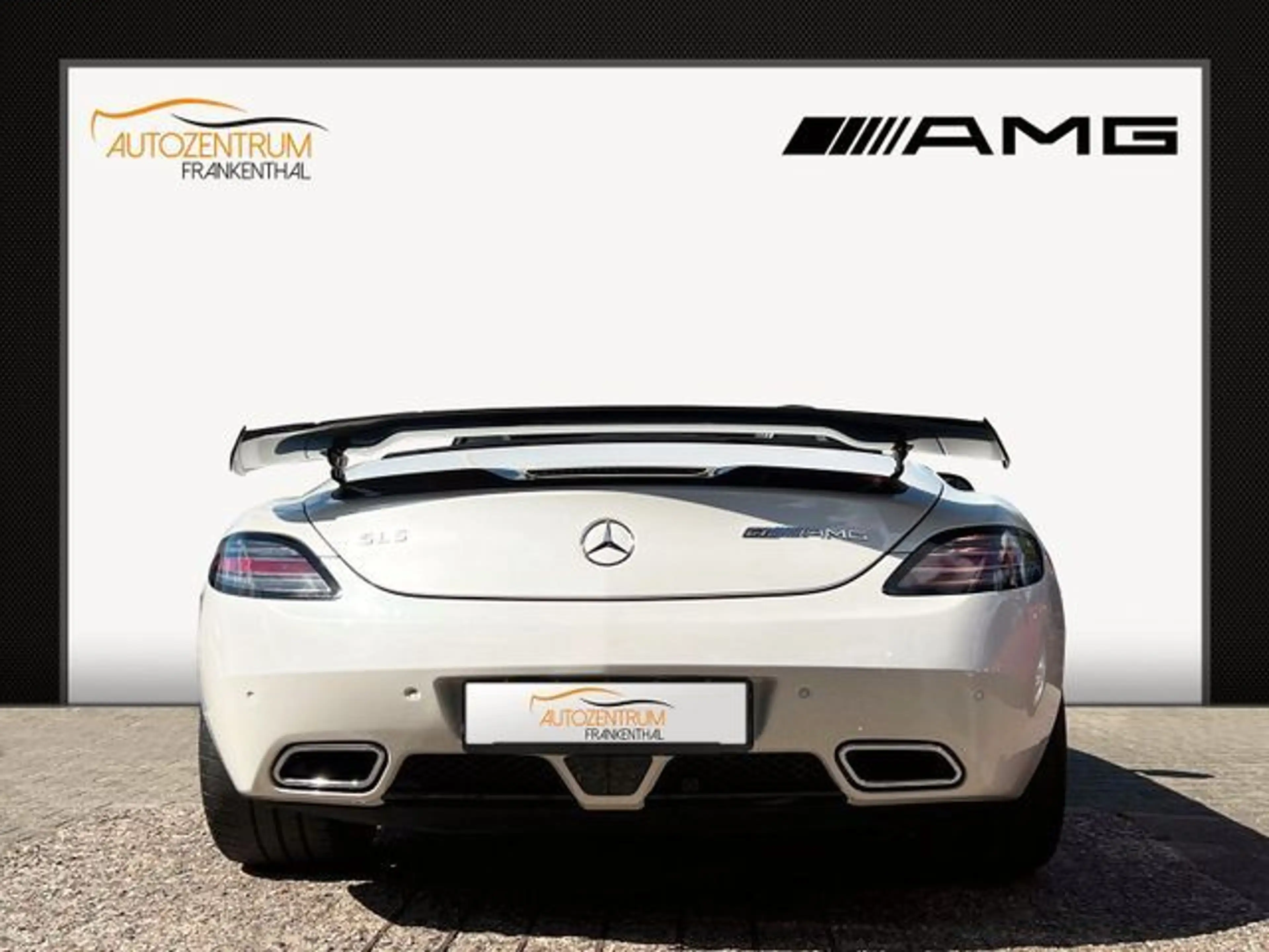 Mercedes-Benz SLS AMG GT FINAL EDITION 1/350 Roadster — photo 3