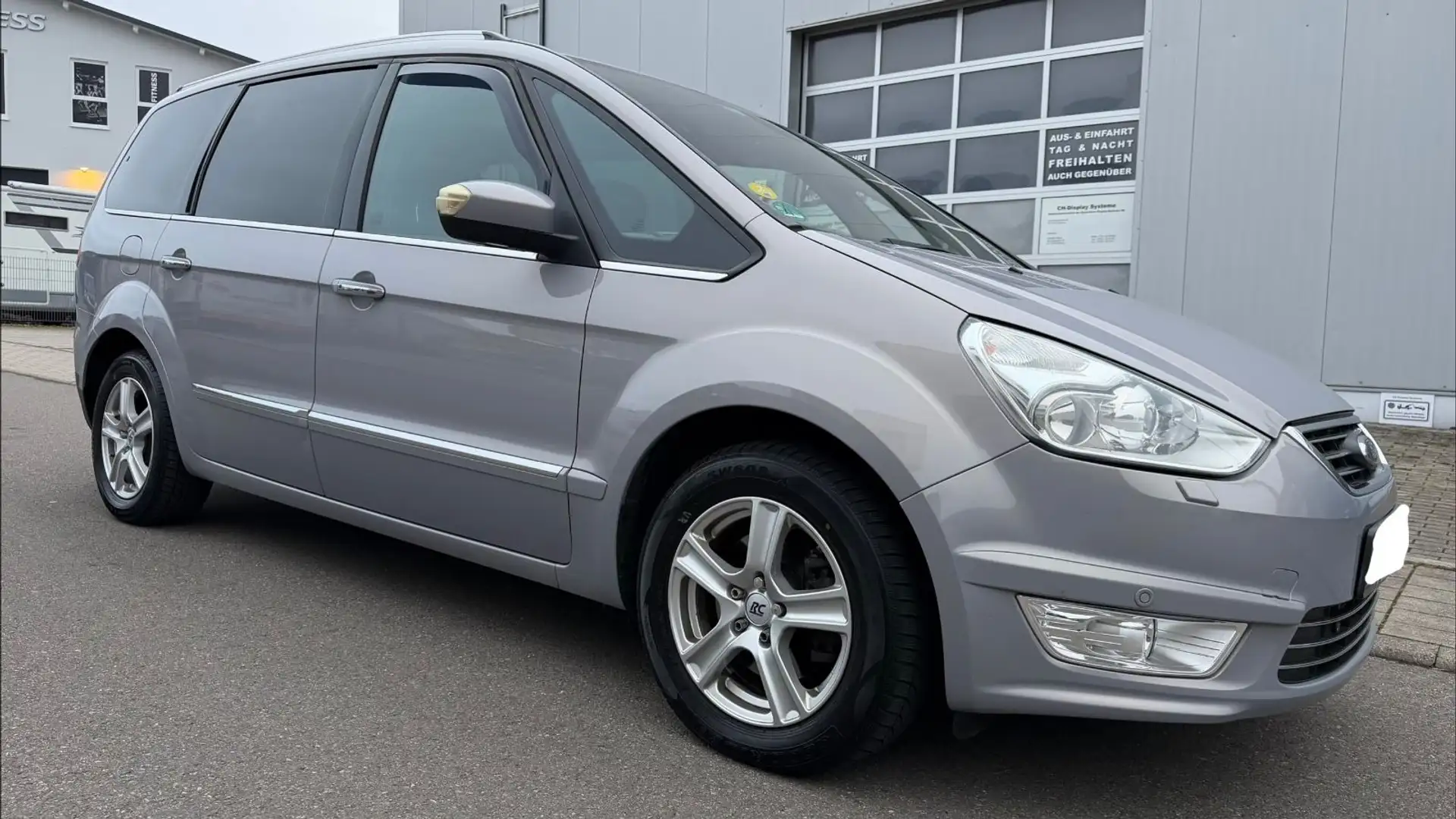 Ford Galaxy 2.0 DIESEL Titanium TÜV,7-SITZER,AHK,PDC Ezüst - 2