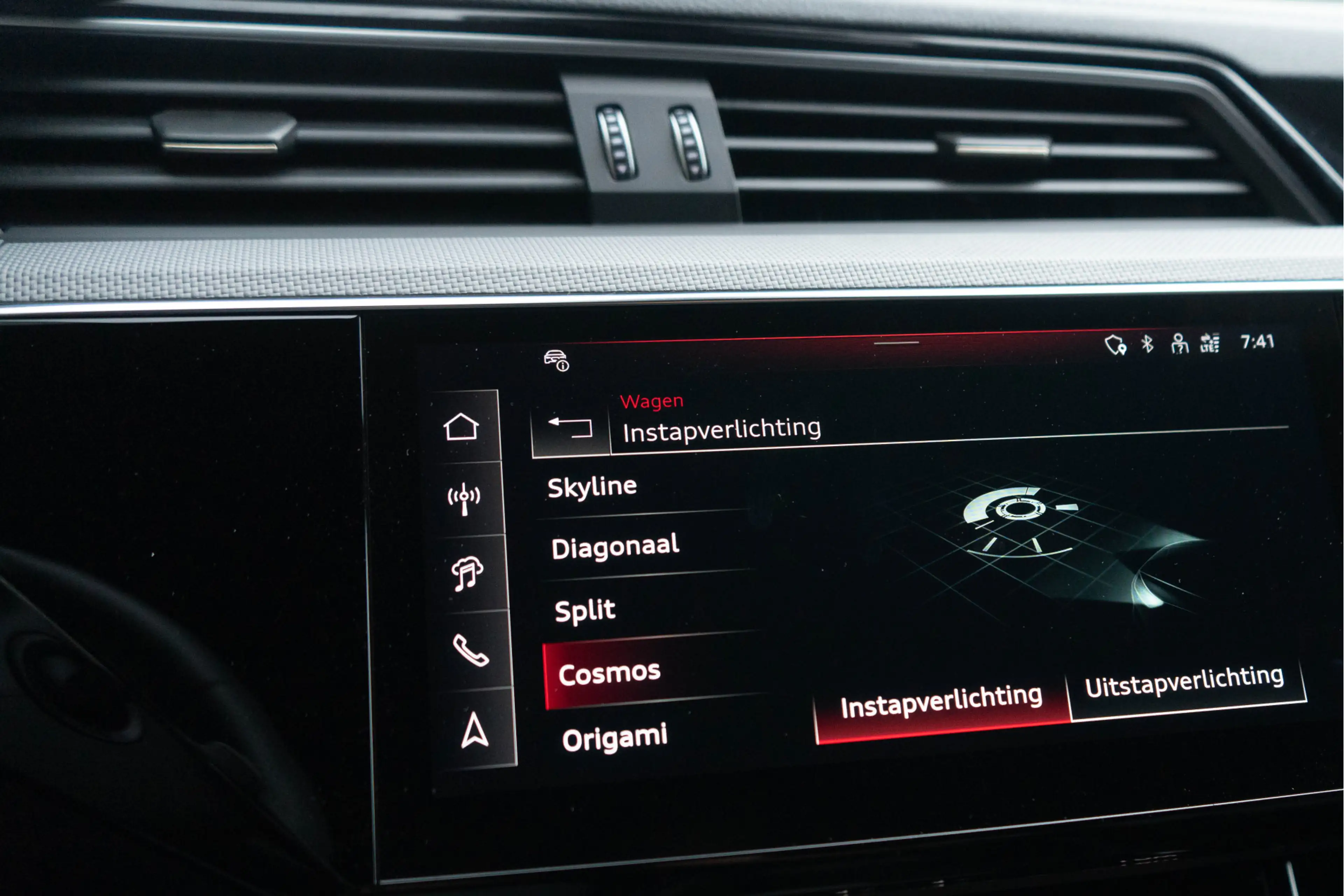 Audi SQ8 e-tron Quattro 371kW — photo 10