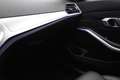 BMW 320 320d Sport Line | Appel Carplay | LED | PDC | HiFi Schwarz - thumbnail 13