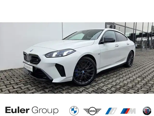 BMW 235 x Sommer19'' ICONIC H/K 360° Ad-M-Fw. HUD  Massage