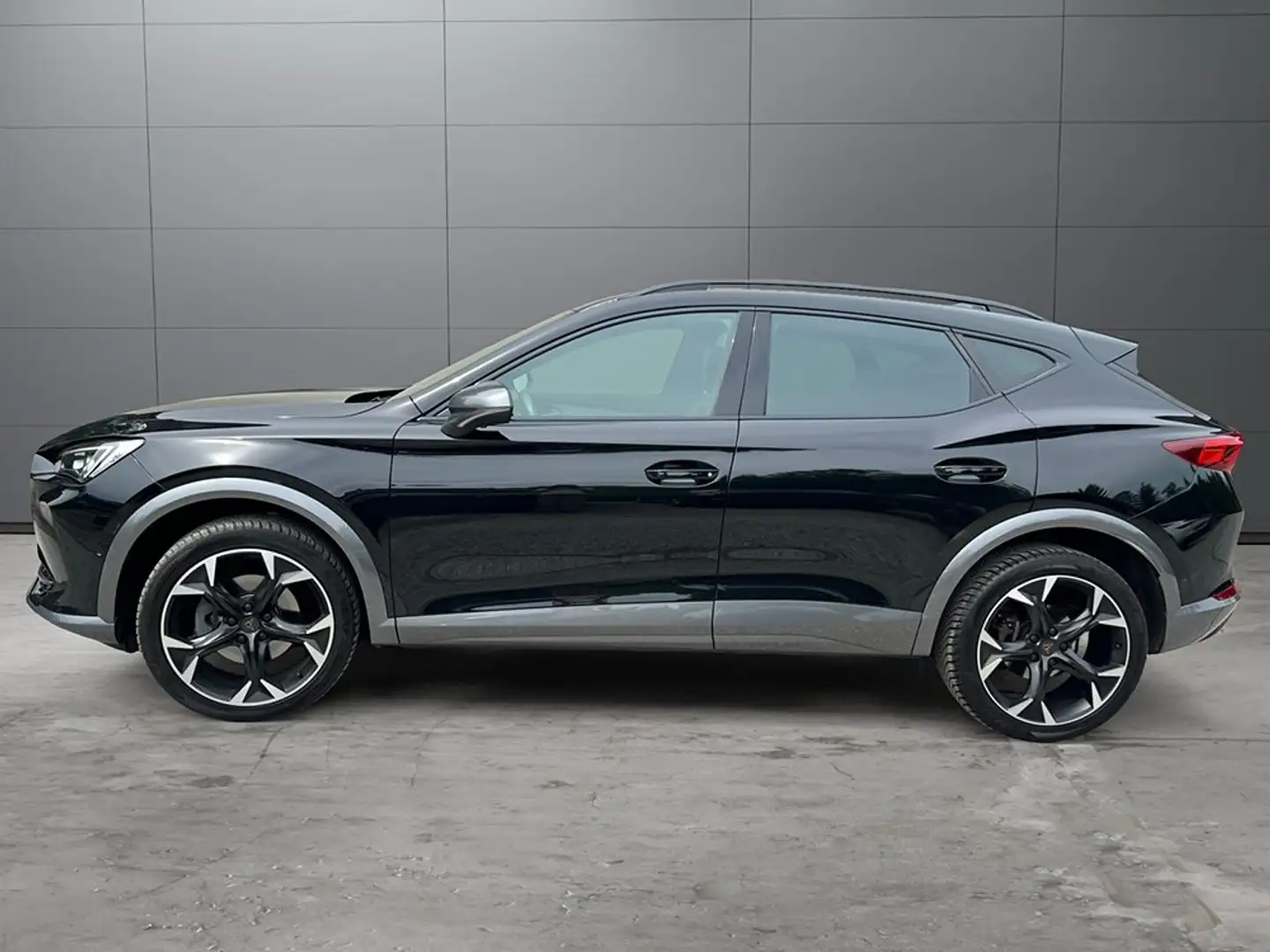 CUPRA Formentor 4Drive 2,0 TDI DSG*TEMPOMAT*RÜCKFAHRKAMERA*NAVI Schwarz - 2