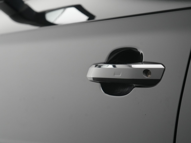 Audi Q5 55 TFSI e S Line PHEV 367pk Dealer O.H. | Alcantar — photo 18