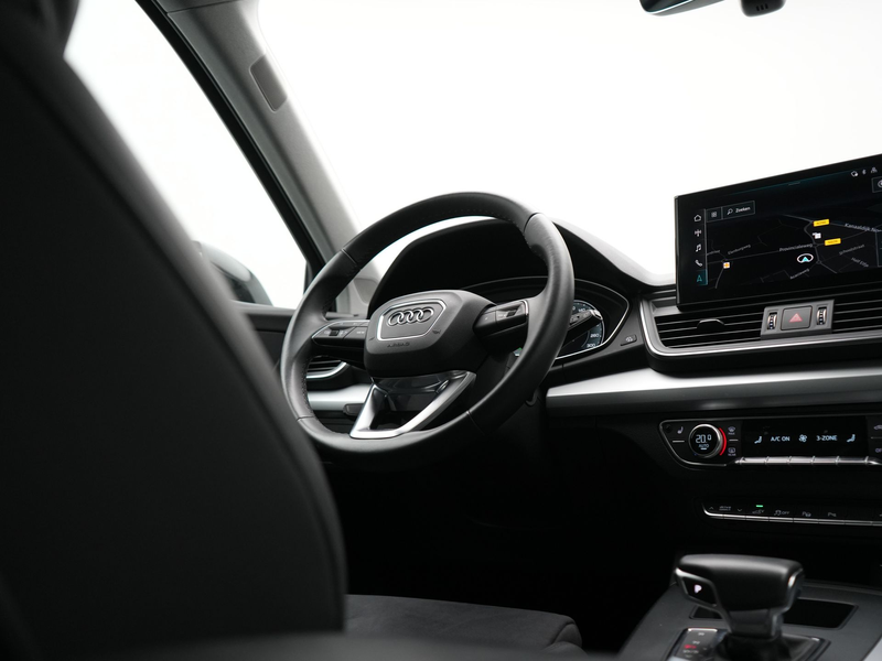 Audi Q5 55 TFSI e S Line PHEV 367pk Dealer O.H. | Alcantar — photo 27