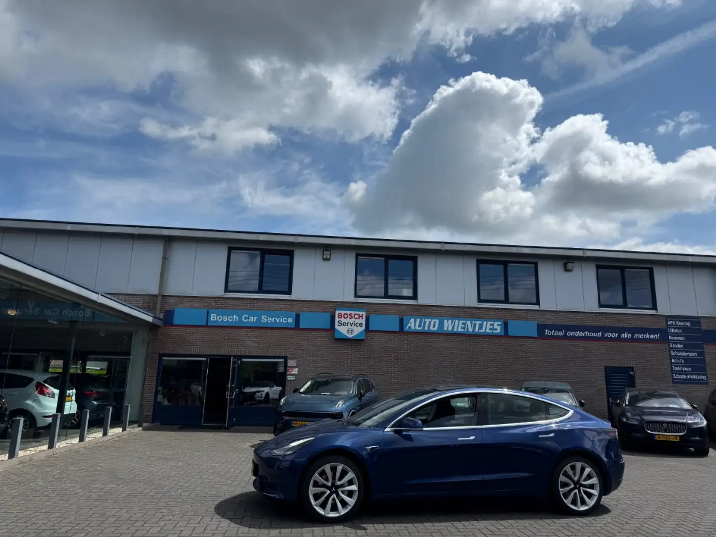 Tesla Model 3 Standard RWD Plus 60kWh | SOH 87% | Leer | Pano Blauw - 1