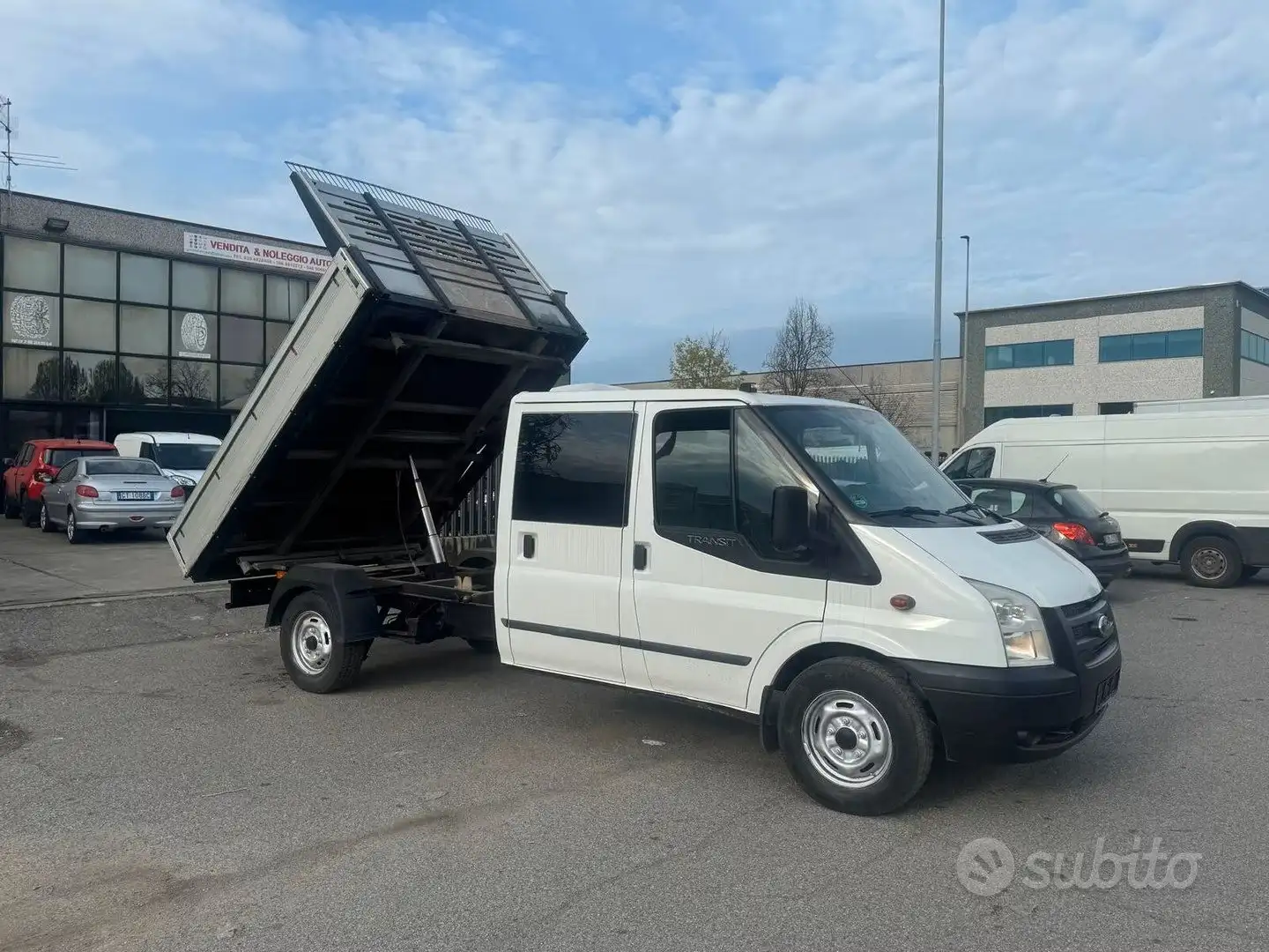 Ford Transit tourneo con cassone ribaltabile Weiß - 1