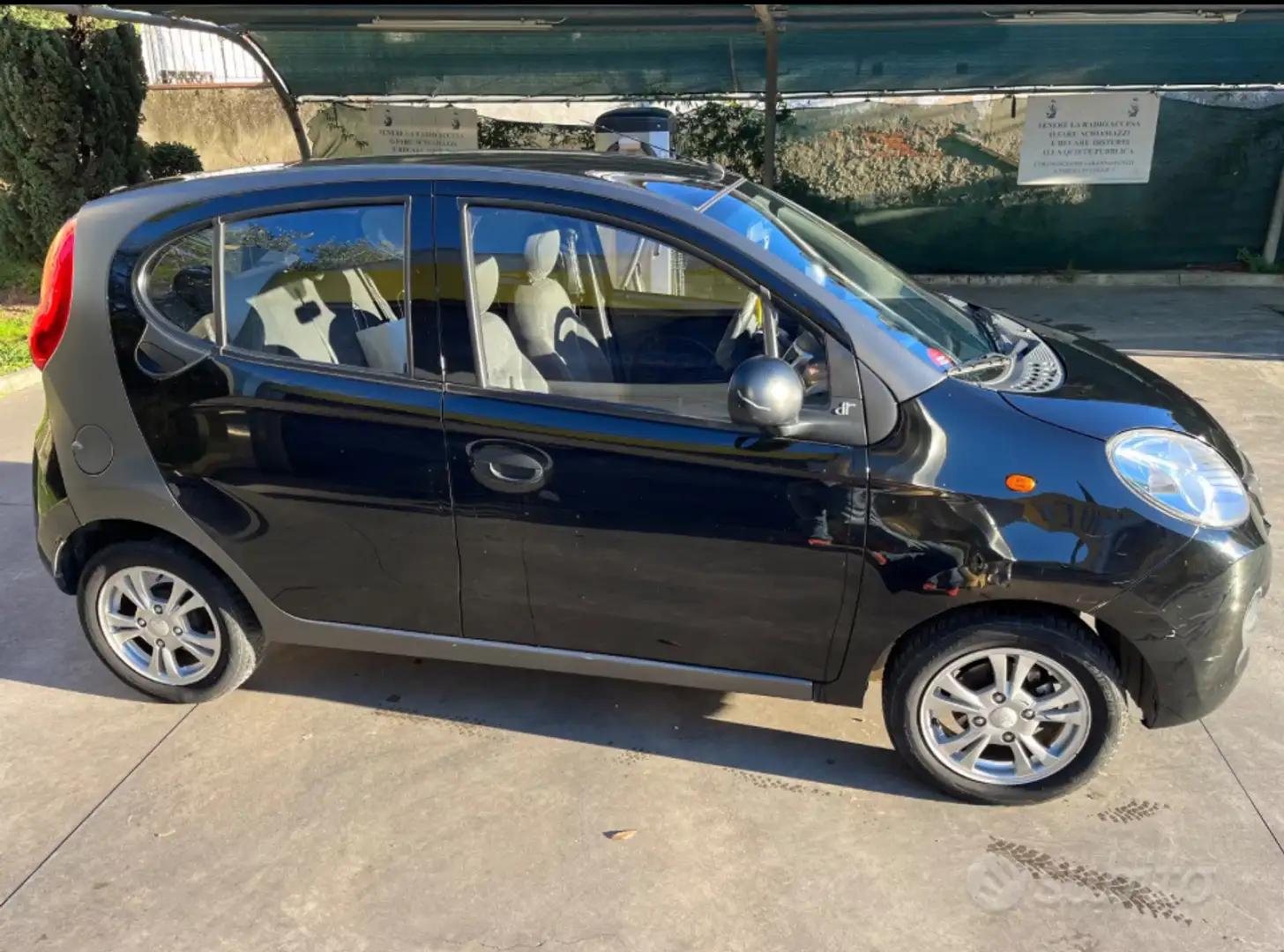 DR Automobiles DR Zero DR Zero 1.0 Gpl Schwarz - 2