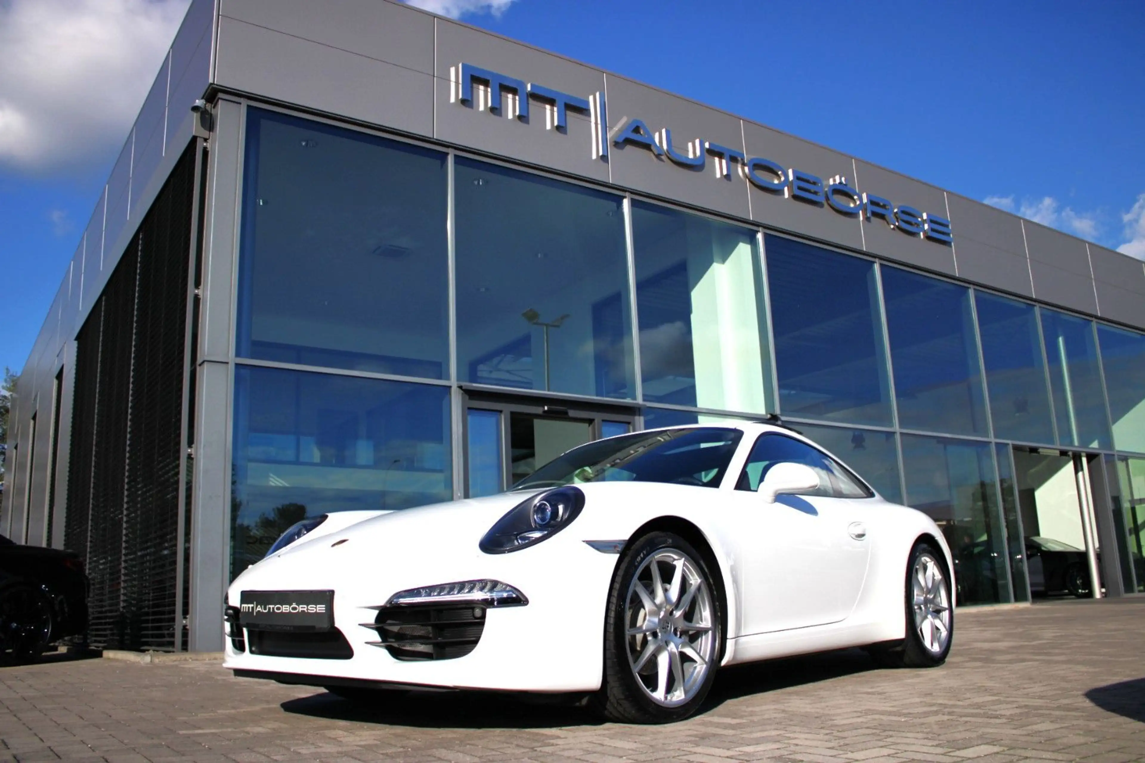 Porsche 991 CARRERA COUPE PDK EXTERIEUR-PAKET + APPROVED