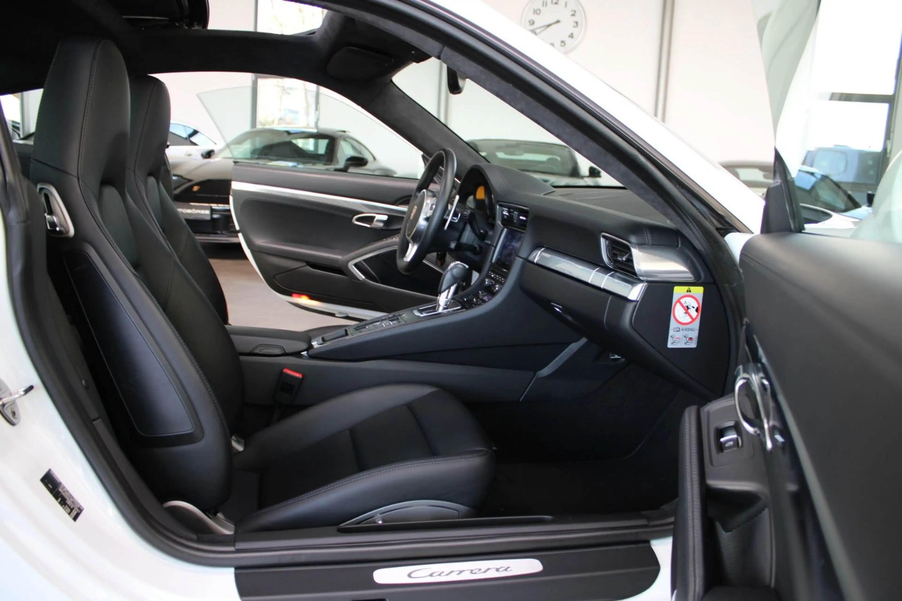 Porsche 991 CARRERA COUPE PDK EXTERIEUR-PAKET + APPROVED — photo 8