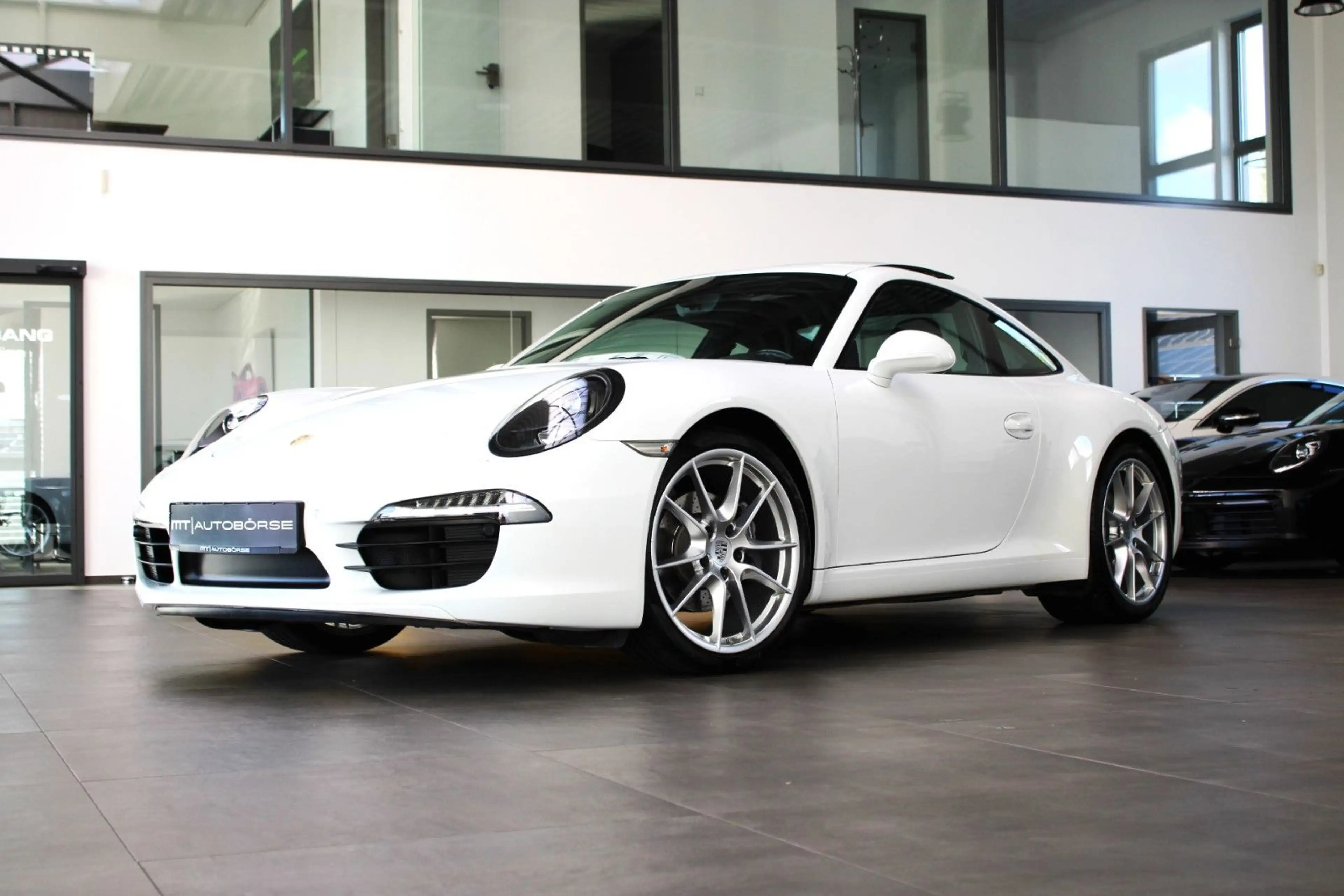 Porsche 991 CARRERA COUPE PDK EXTERIEUR-PAKET + APPROVED — photo 11