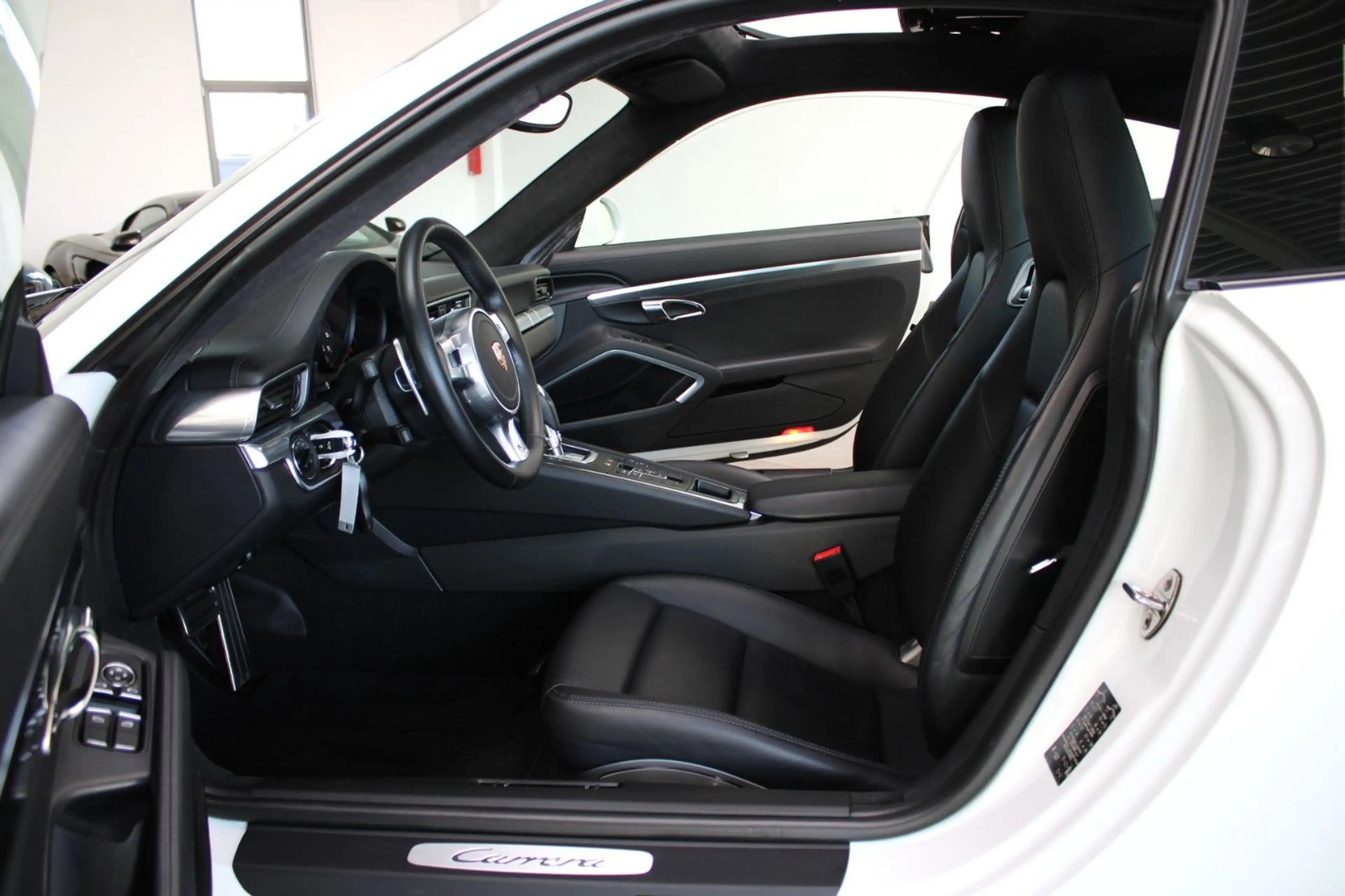 Porsche 991 CARRERA COUPE PDK EXTERIEUR-PAKET + APPROVED — photo 4