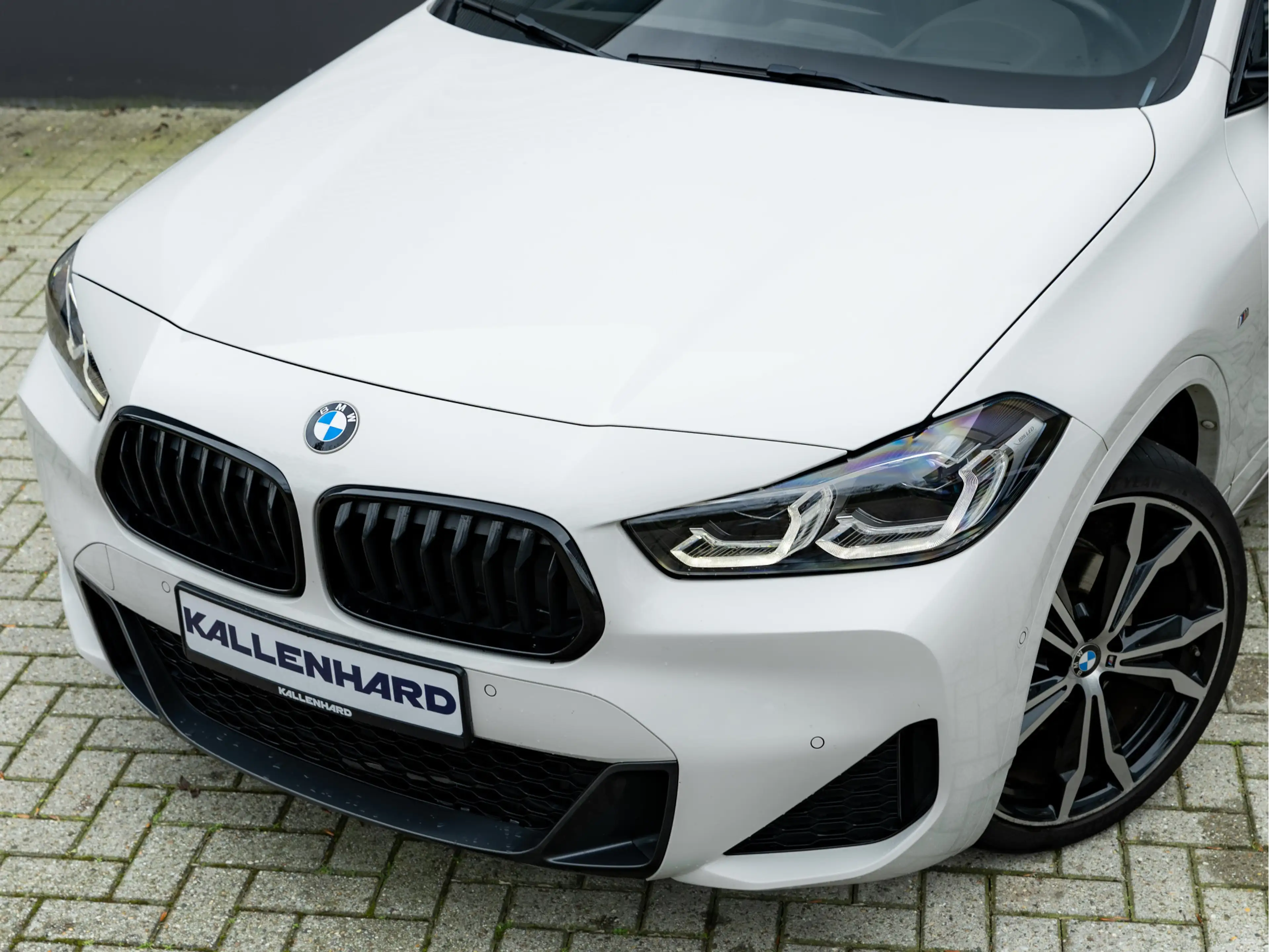 BMW X2 sDrive18i M-Sport - Camera - Head-Up - Hifi - Adap — photo 8