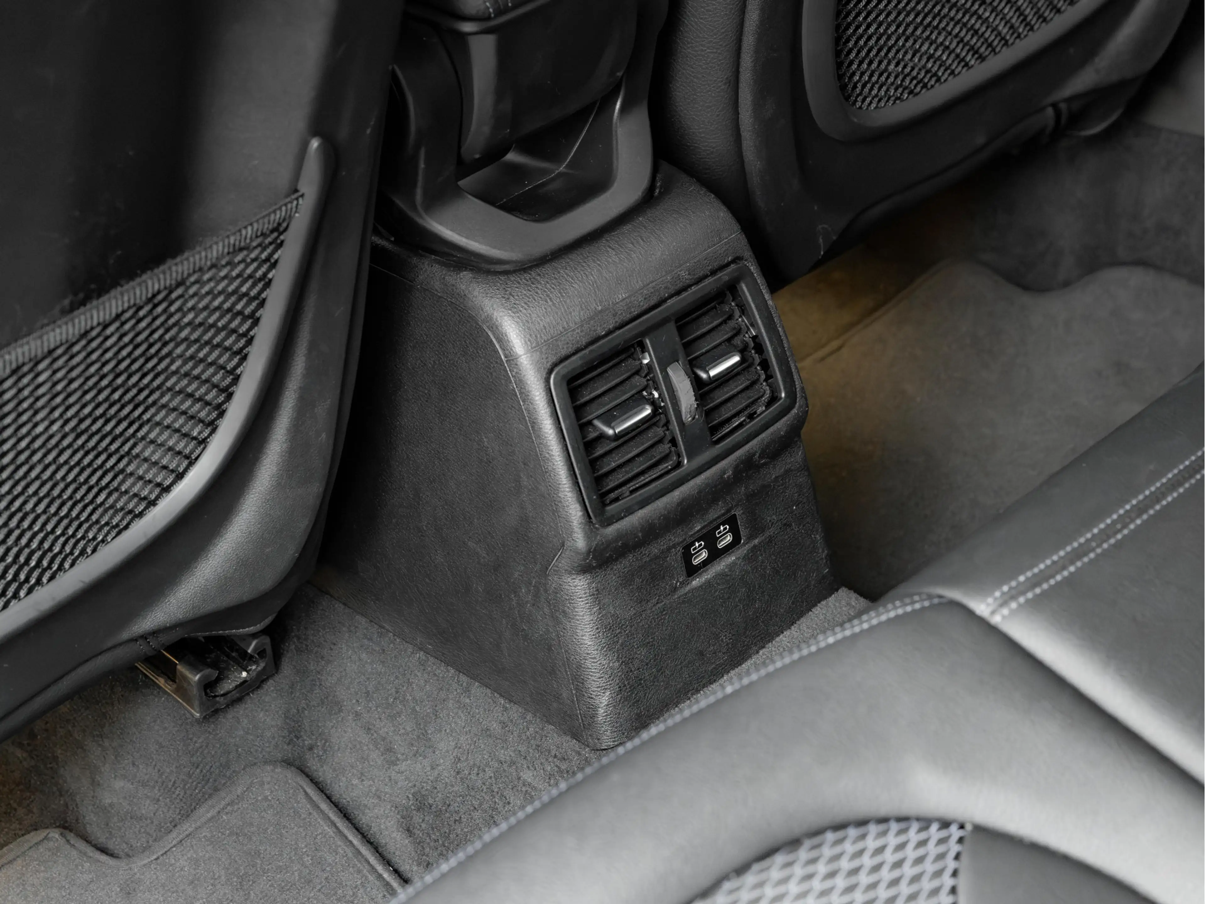 BMW X2 sDrive18i M-Sport - Camera - Head-Up - Hifi - Adap — photo 26