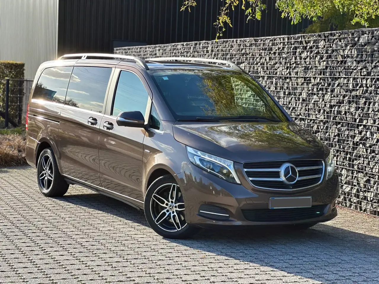 Mercedes-Benz V 250