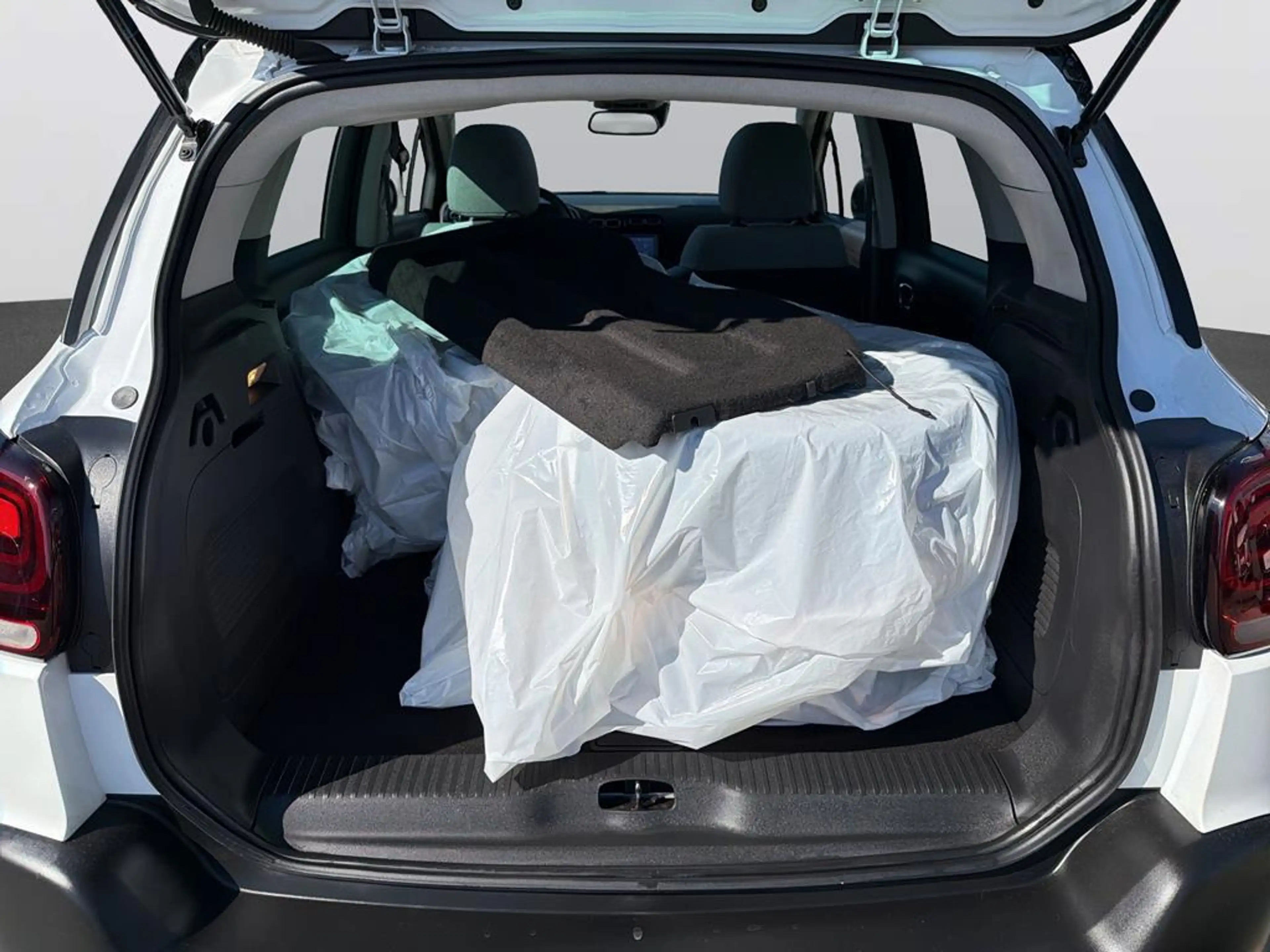 Citroen C3 Aircross Shine Pack PANO+KAMERA+KLIMA — photo 9