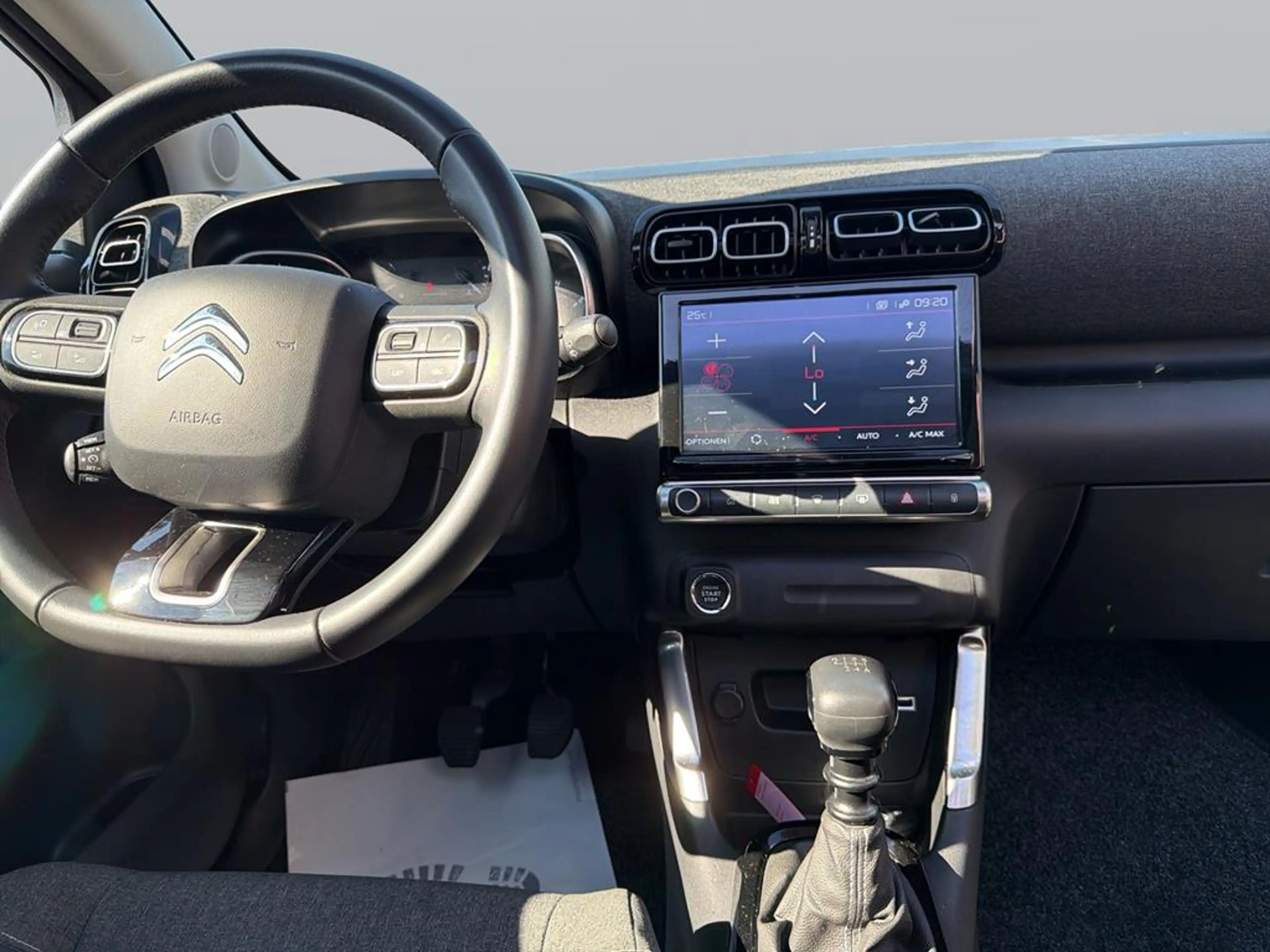Citroen C3 Aircross Shine Pack PANO+KAMERA+KLIMA — photo 12