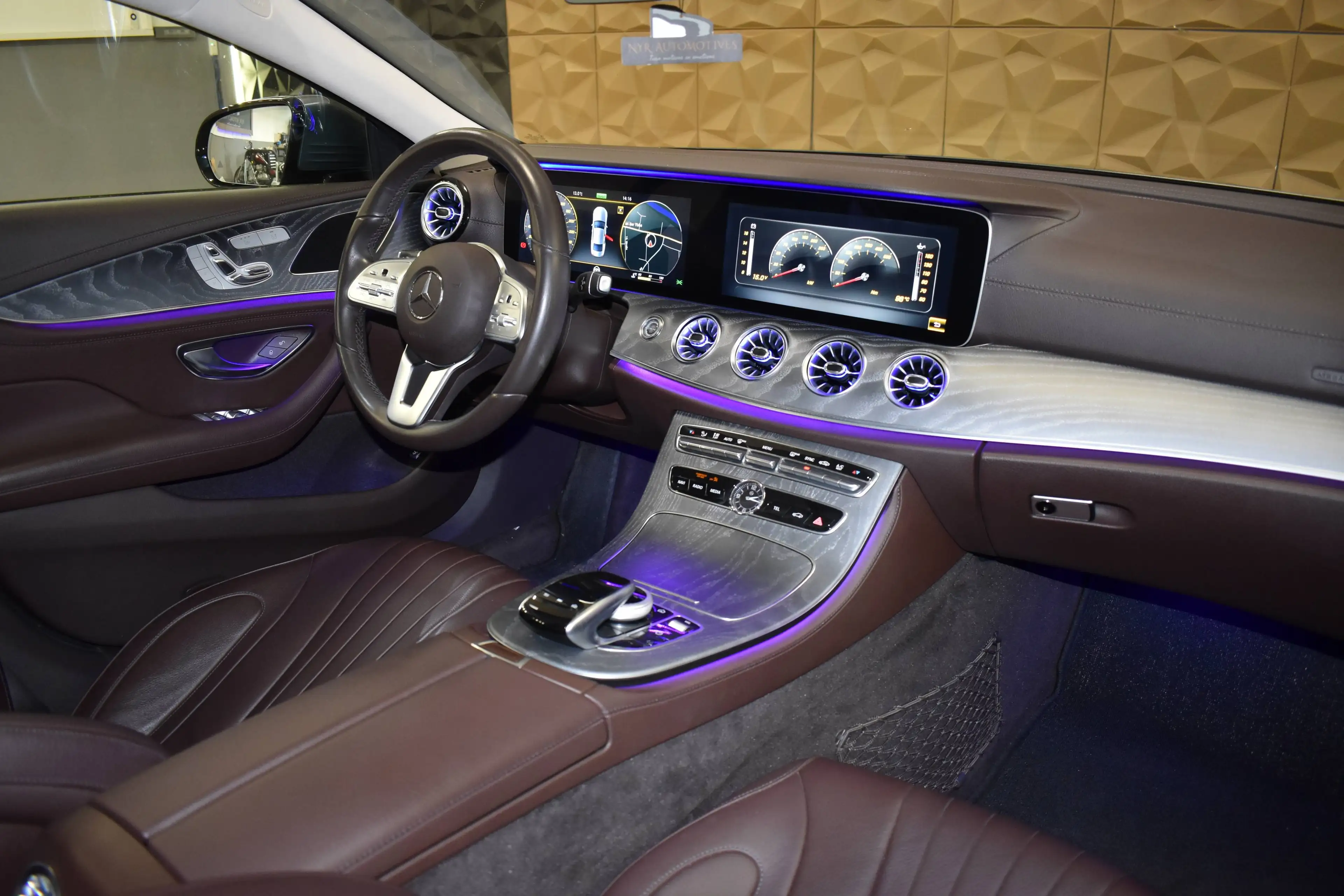Mercedes-Benz CLS 450 Aut. 4MATIC, CLS 53 AMG LOOK, DISTRONIC, MULTIBEAM, KAMERA — photo 9