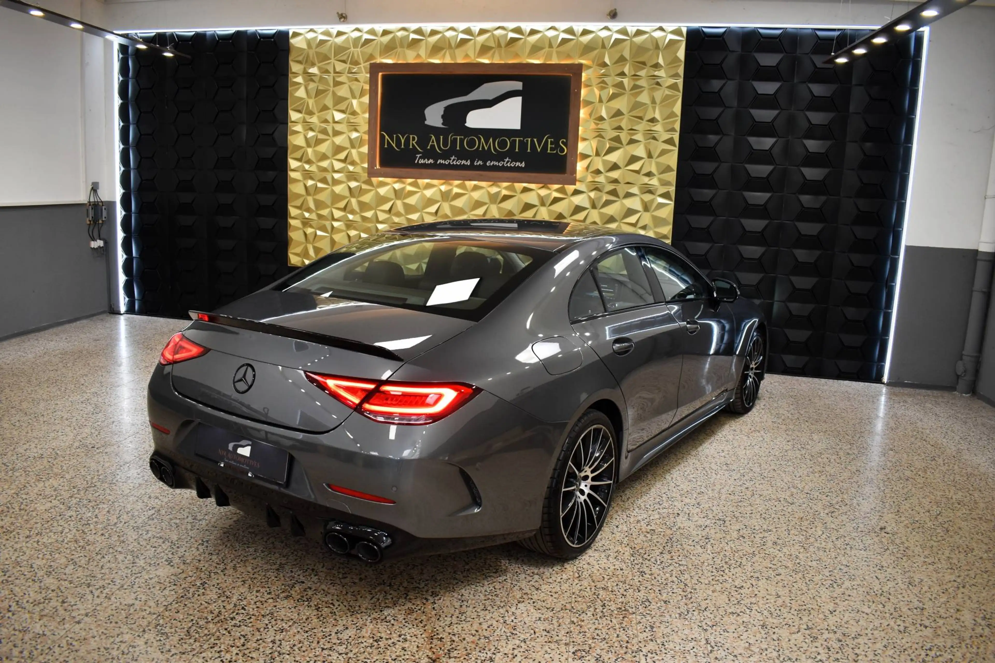 Mercedes-Benz CLS 450 Aut. 4MATIC, CLS 53 AMG LOOK, DISTRONIC, MULTIBEAM, KAMERA — photo 6