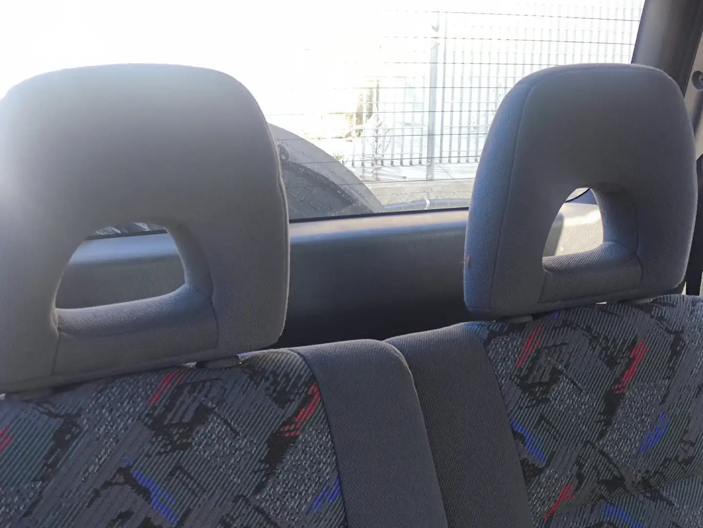 Toyota RAV 4 Rav4 I 1994 RAV4 3p 2.0 c/2airbag Silber - 2