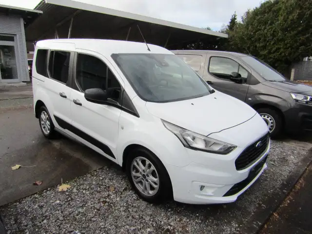 Ford Tourneo Connect Trend Automatic
