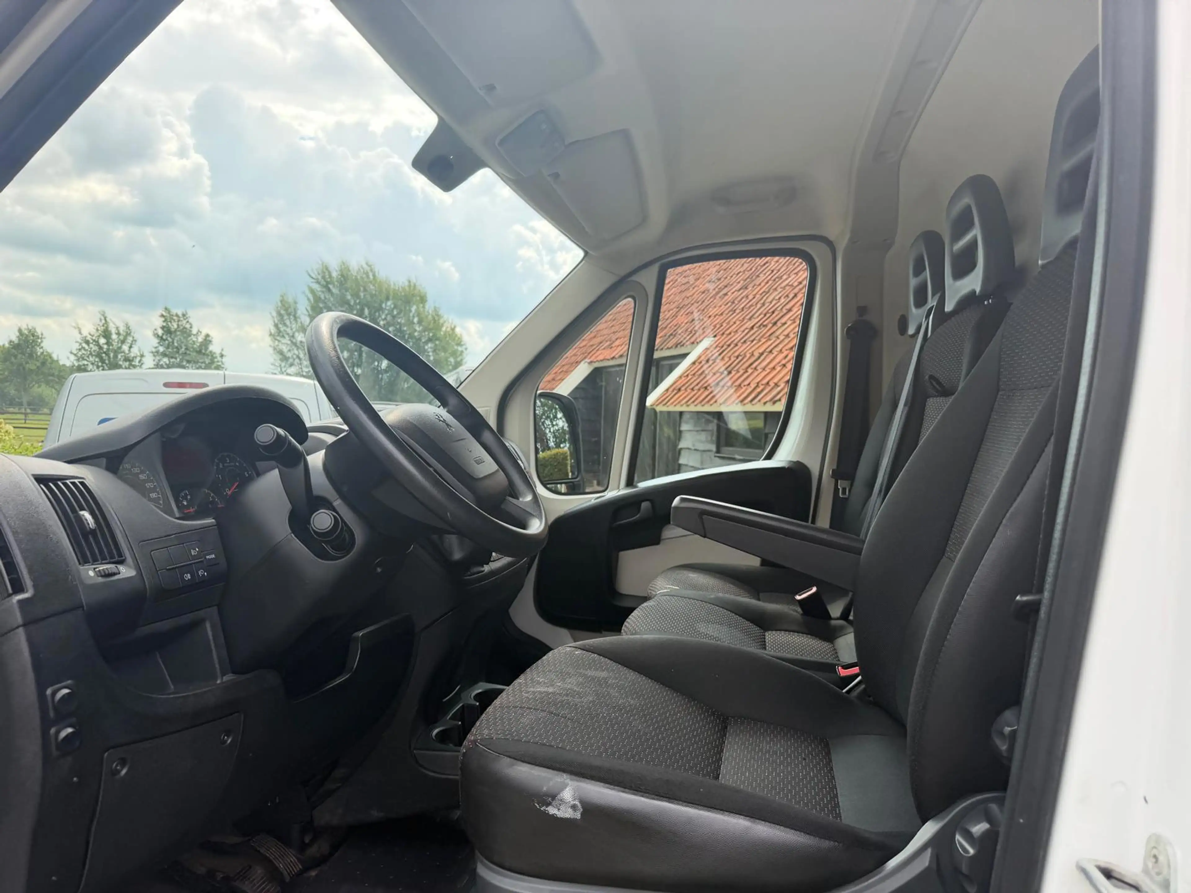 Peugeot Boxer 330 2.0 BlueHDI L2H1 Pro-NL auto-1 eigenaar-Camera — photo 9