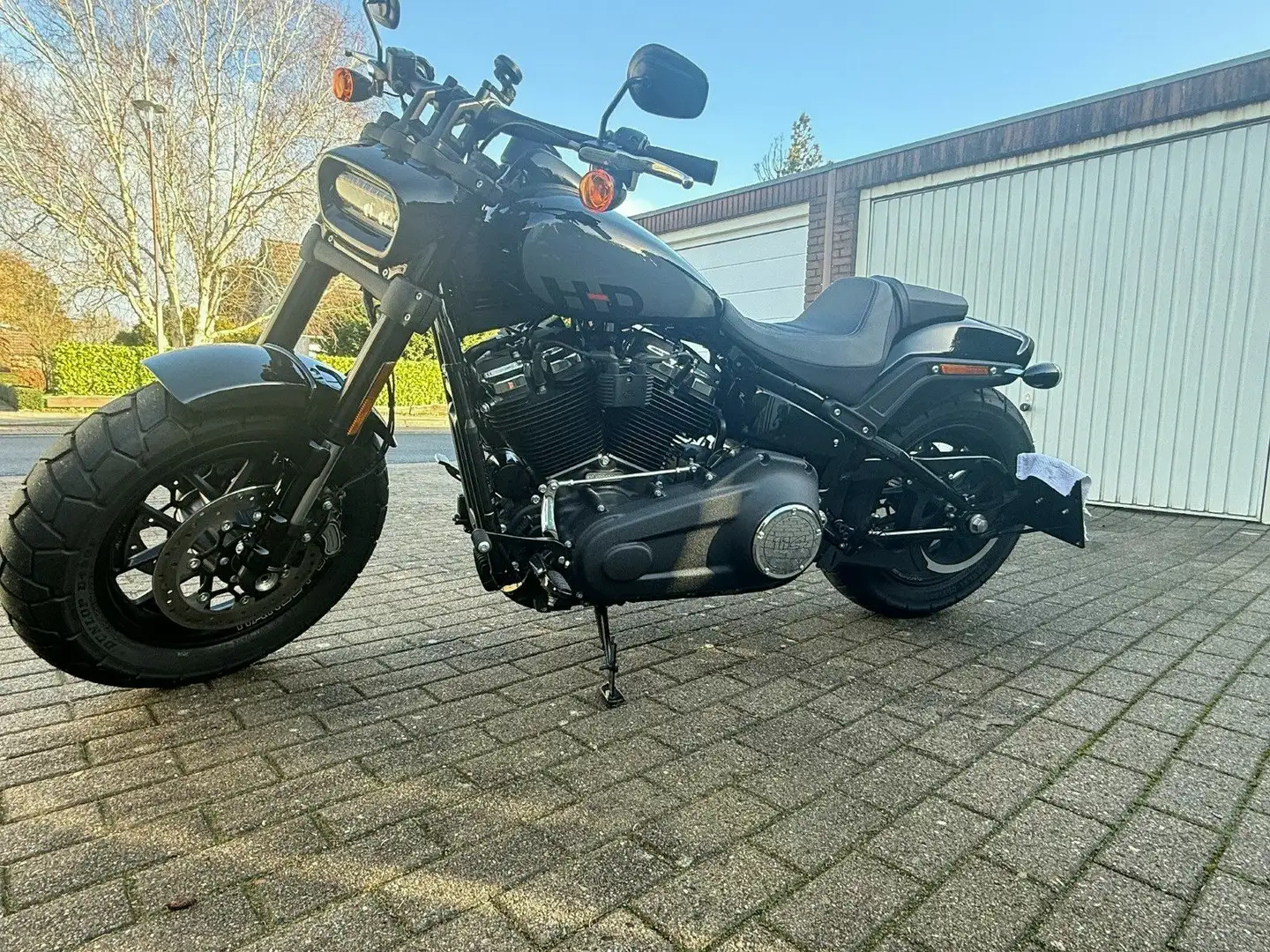 Harley-Davidson Fat Bob Negru - 2