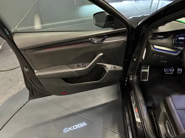 Skoda Octavia view 13