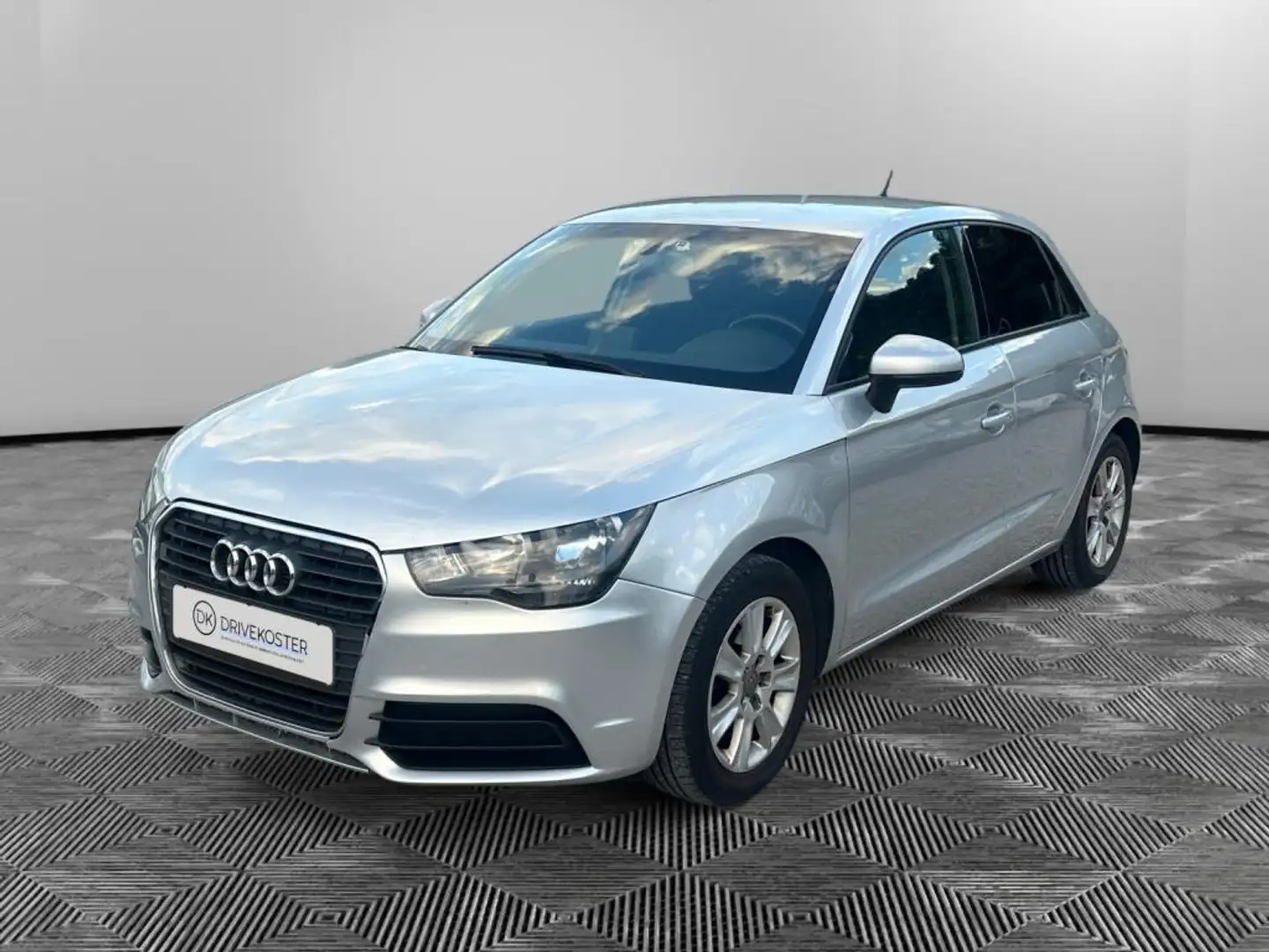 Audi A1 Sportback 1.4 TFSI - 122 - BV S-Tronic - Start/Stop  SPORTBACK Ambiente Grau - 1