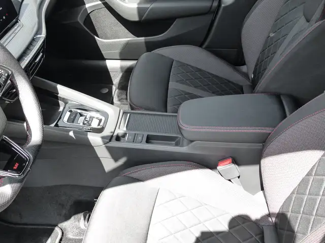 Skoda Octavia view 15