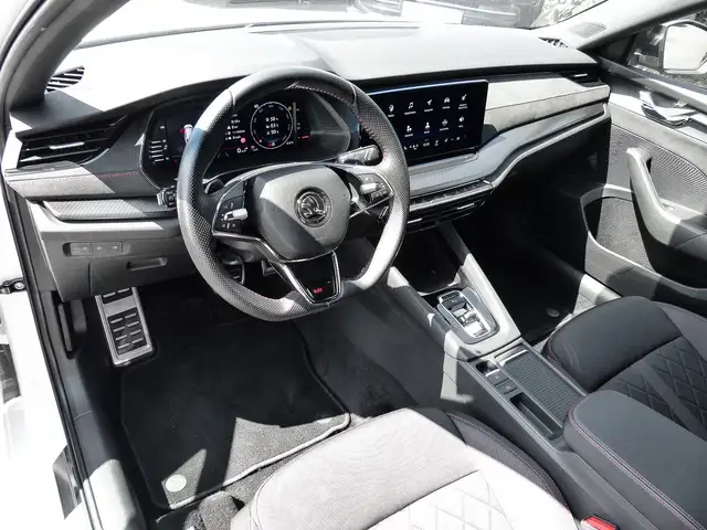Skoda Octavia view 9