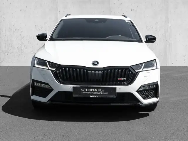 Skoda Octavia view 5