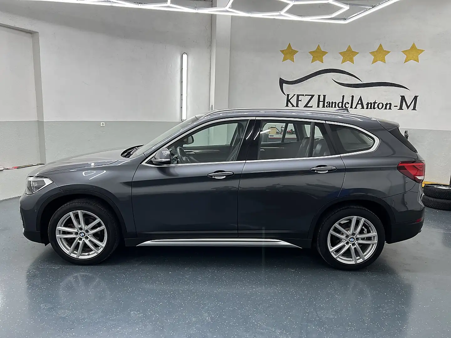 BMW X1 xDrive18d Aut. * SOFORT FINANZIERUNG MÖGLICH * Grau - 2
