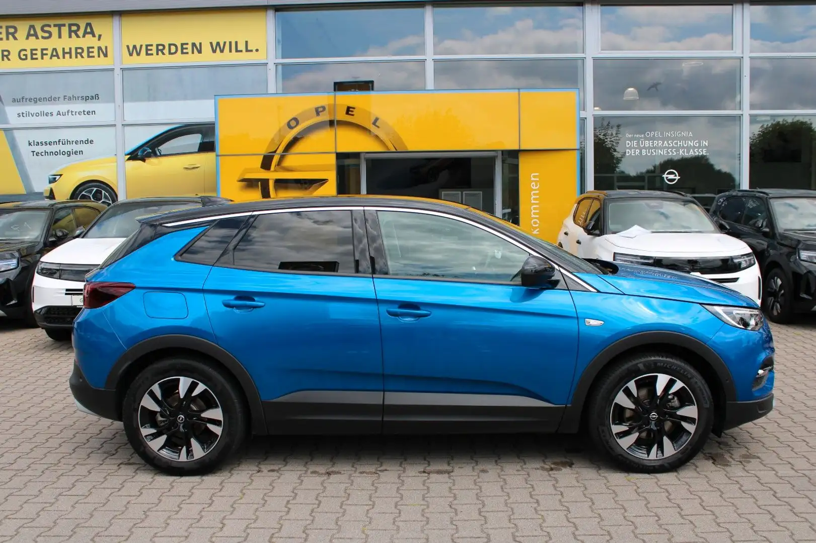 Opel Grandland X Grandland 1.2 innovation*1.Hand*Automatik*AHK* Blauw - 2