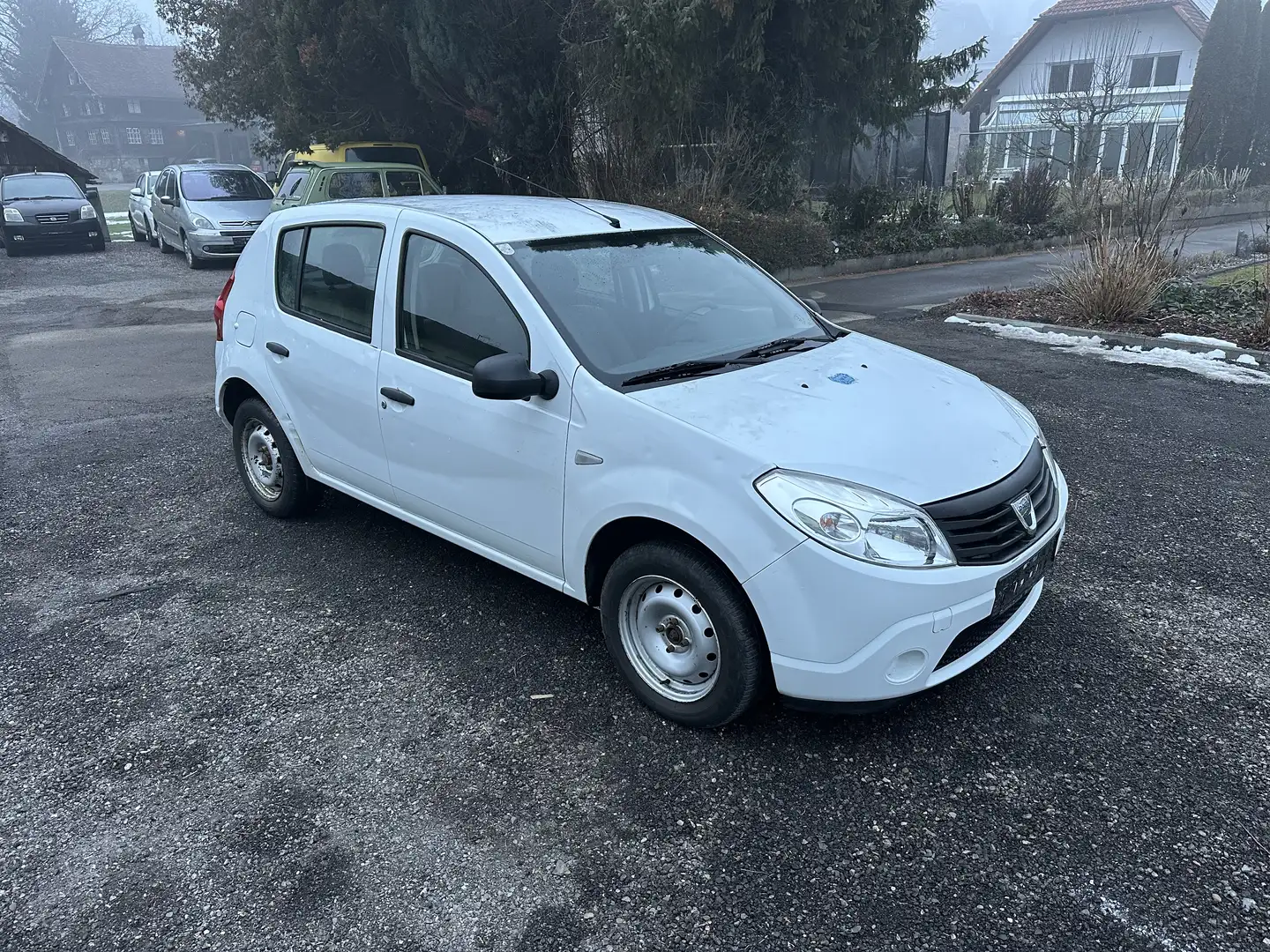Dacia Sandero Lauréate 1,2 16V - 1