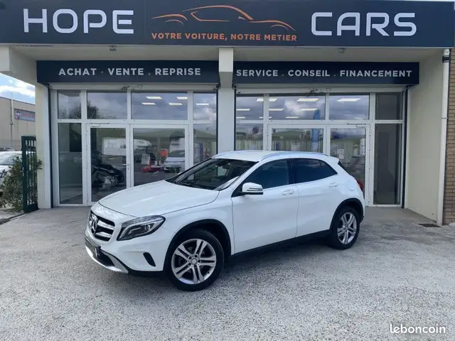 Mercedes-Benz GLA 200 Classe Mercedes 200 D BUSINESS EXECUTIVE 7G-DCT