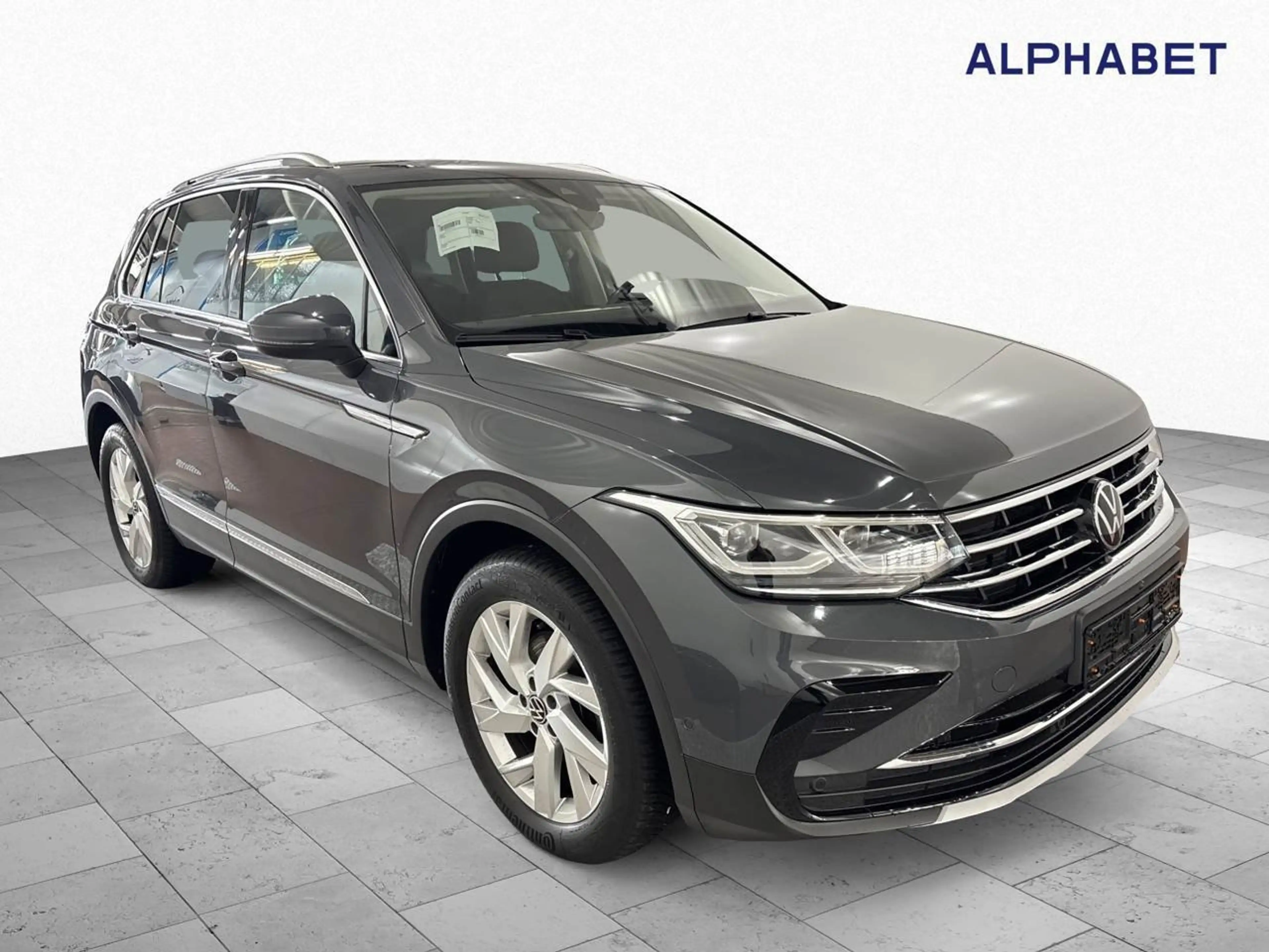 Volkswagen Tiguan 2.0 TDI Elegance Matrix 360° ACC BLIS — photo 7