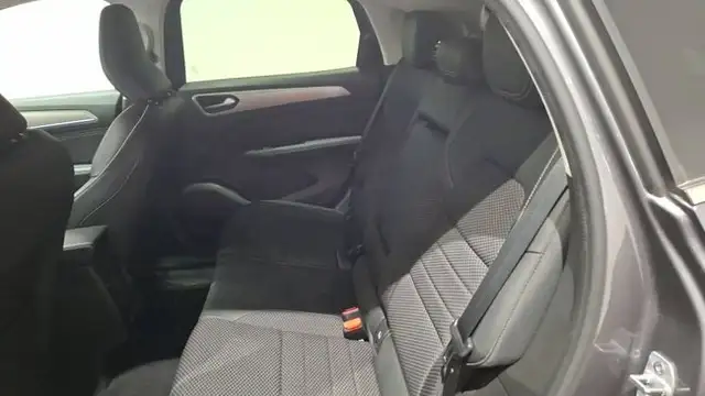 Renault Arkana view 9