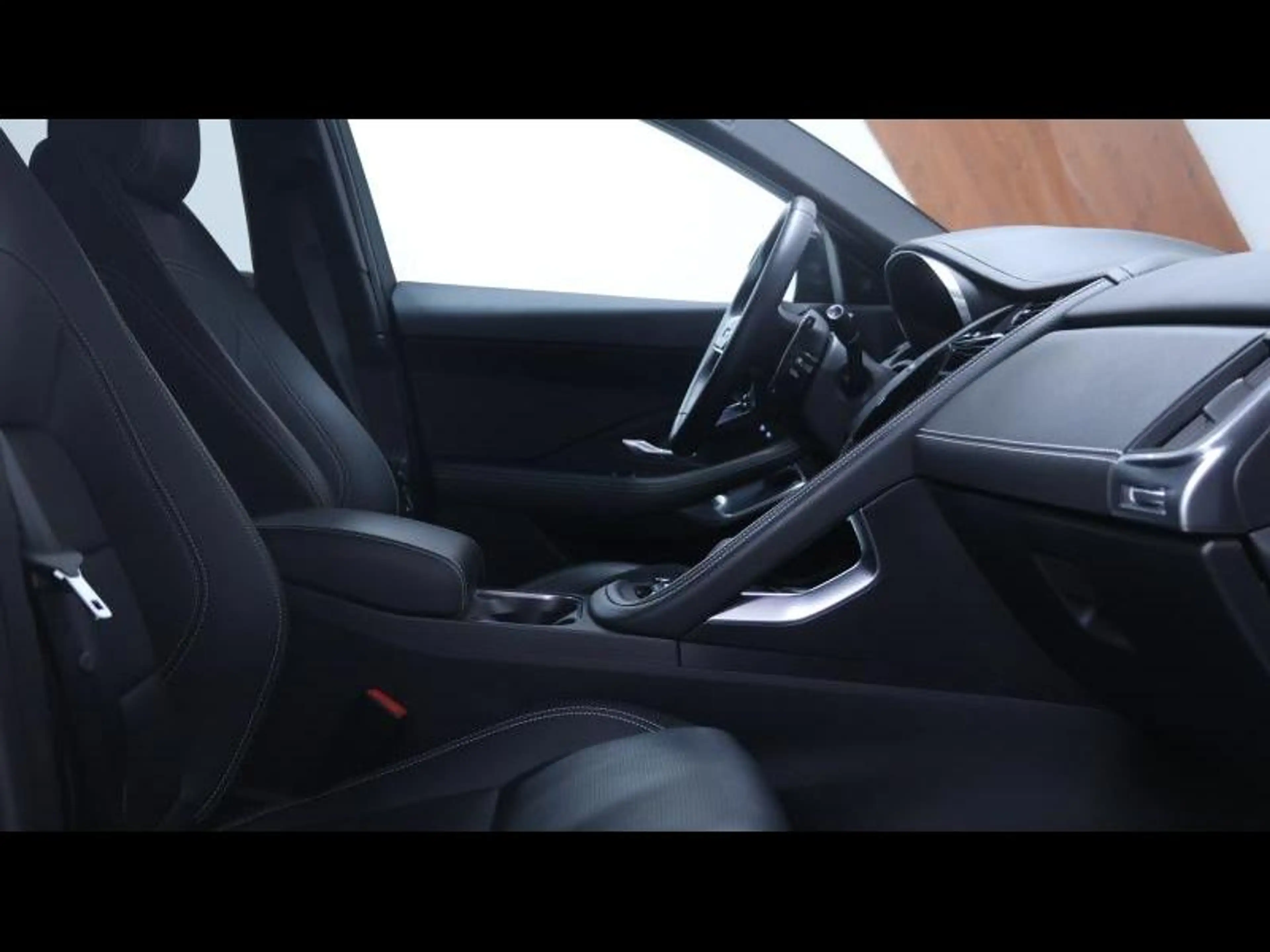 Jaguar E-Pace D165 R-Dynamic S AWD auto — photo 10