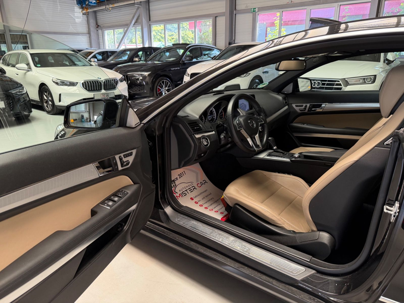 Mercedes-Benz E 350 CDI Coupe AMG PAKET/PANO/SITZKLIMA/VOLL/19 — photo 11