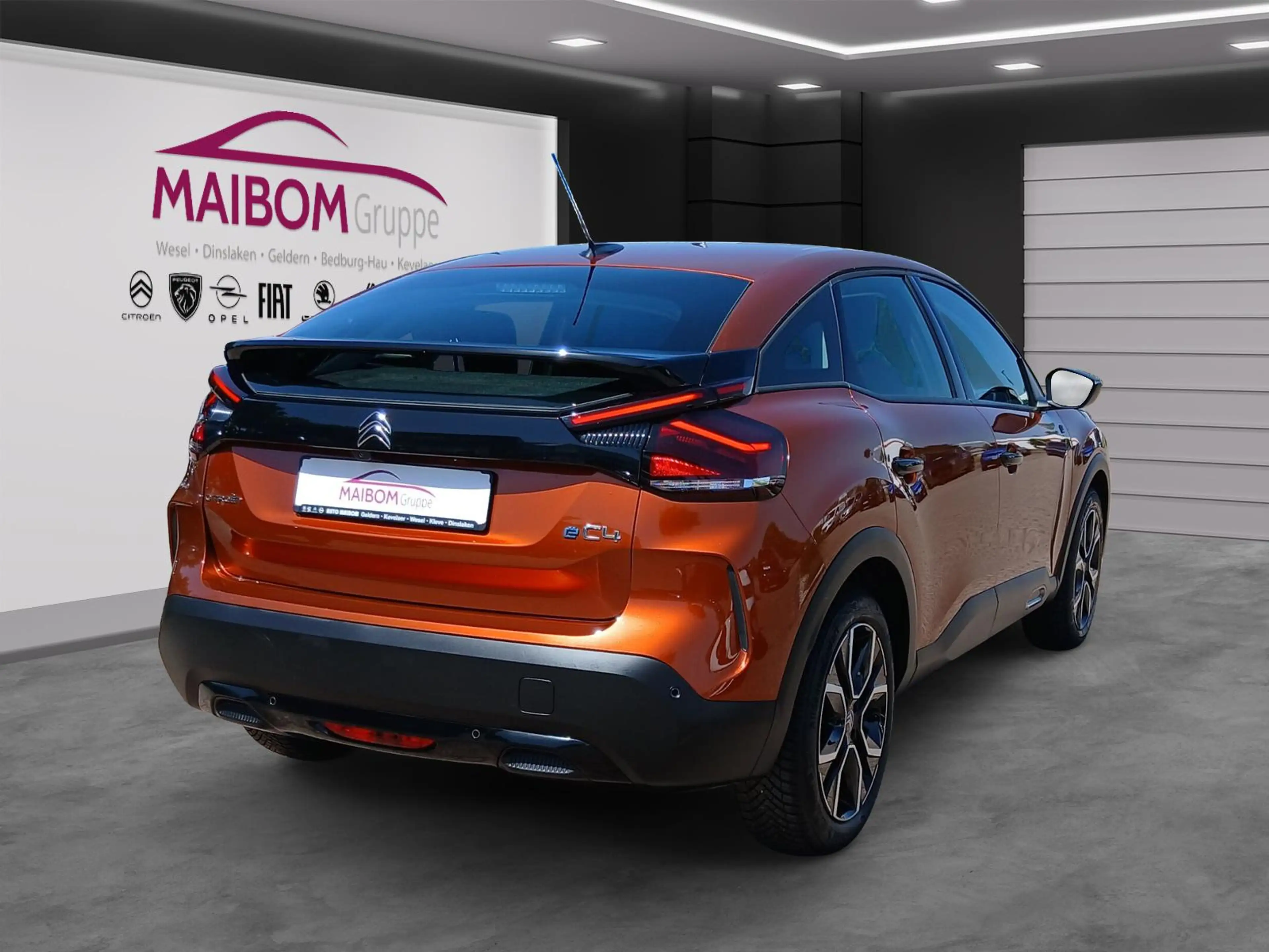 Citroen E-C4 Electric C4 Lim. ë 136 Feel / PDC  / Allwetterreifen — photo 5