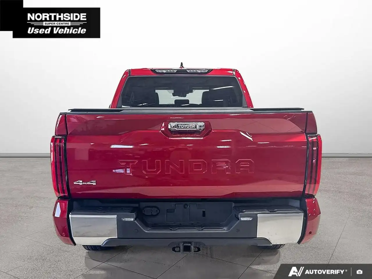 Toyota Tundra снимка Toyota Tundra