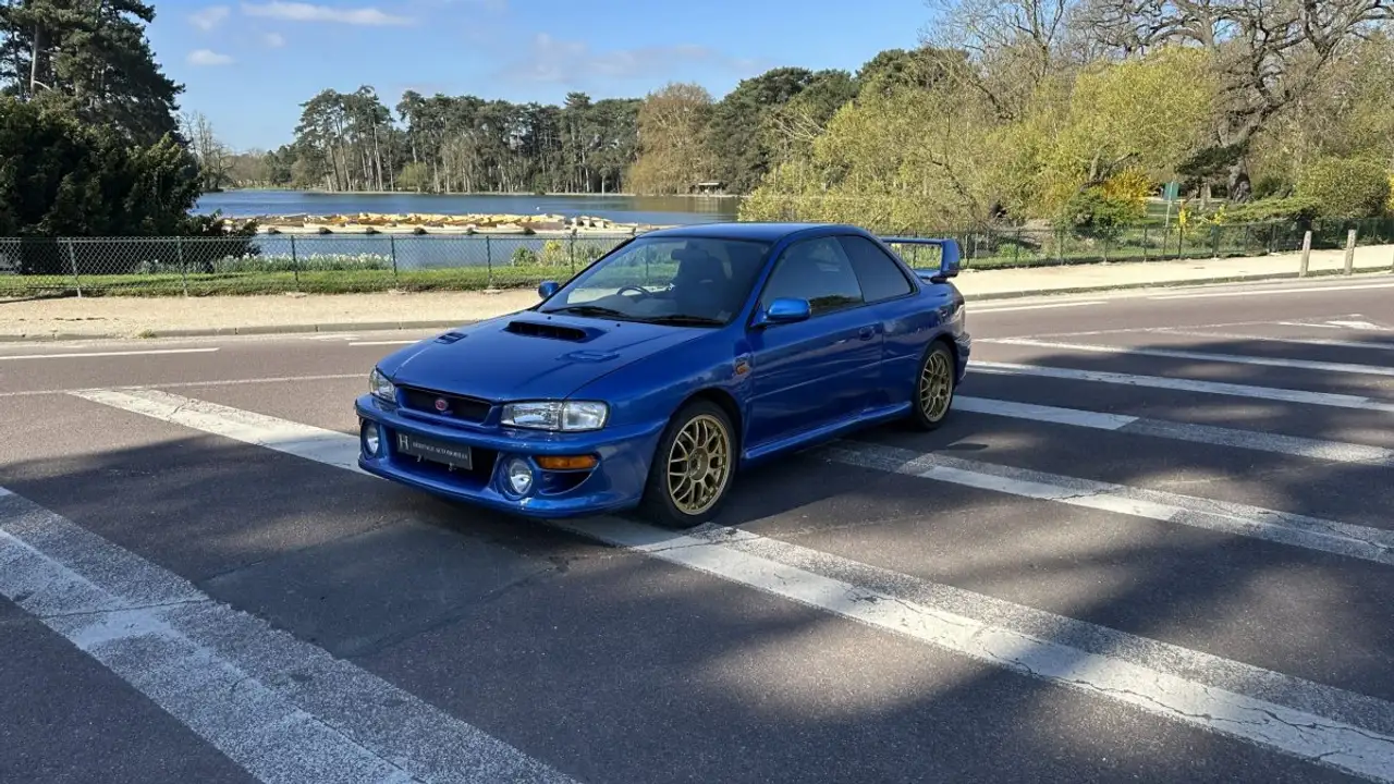 Subaru Impreza 22B STI, foto 2