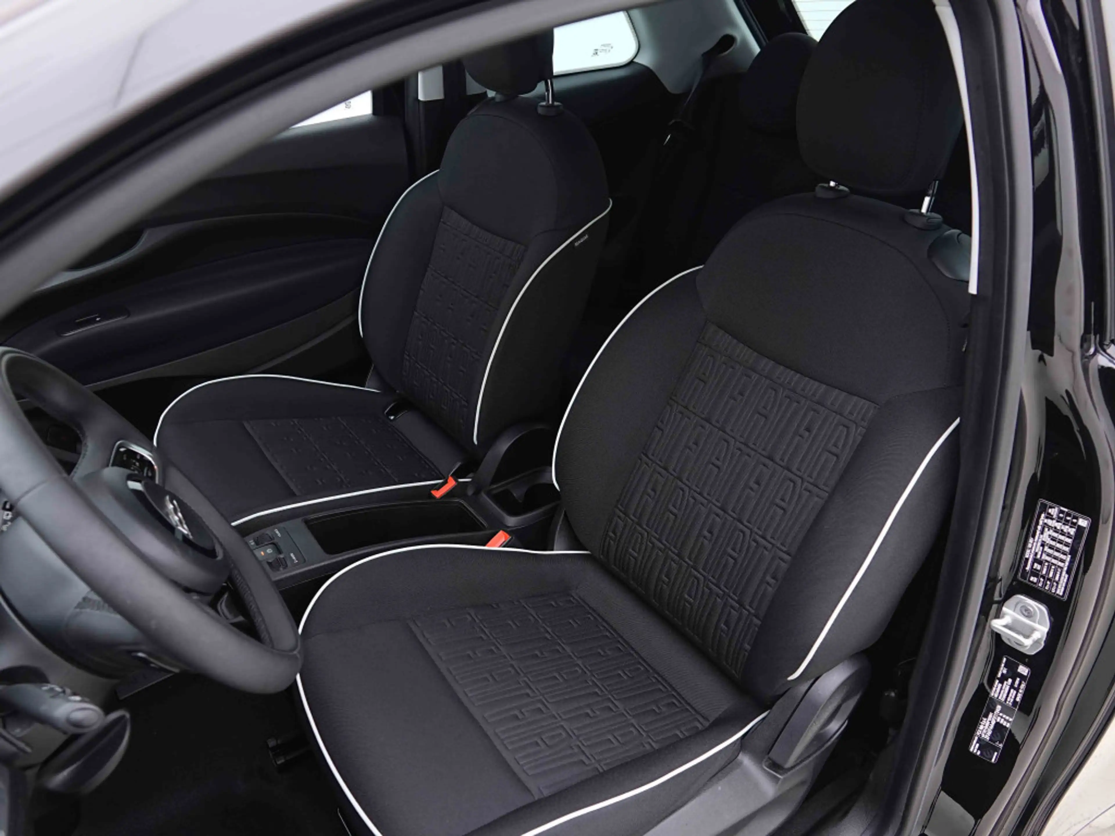 Fiat 500e 42 kWh 118 EV WLTP 320 | Style Pack | AUTO AIRCO | ALU16 — photo 7