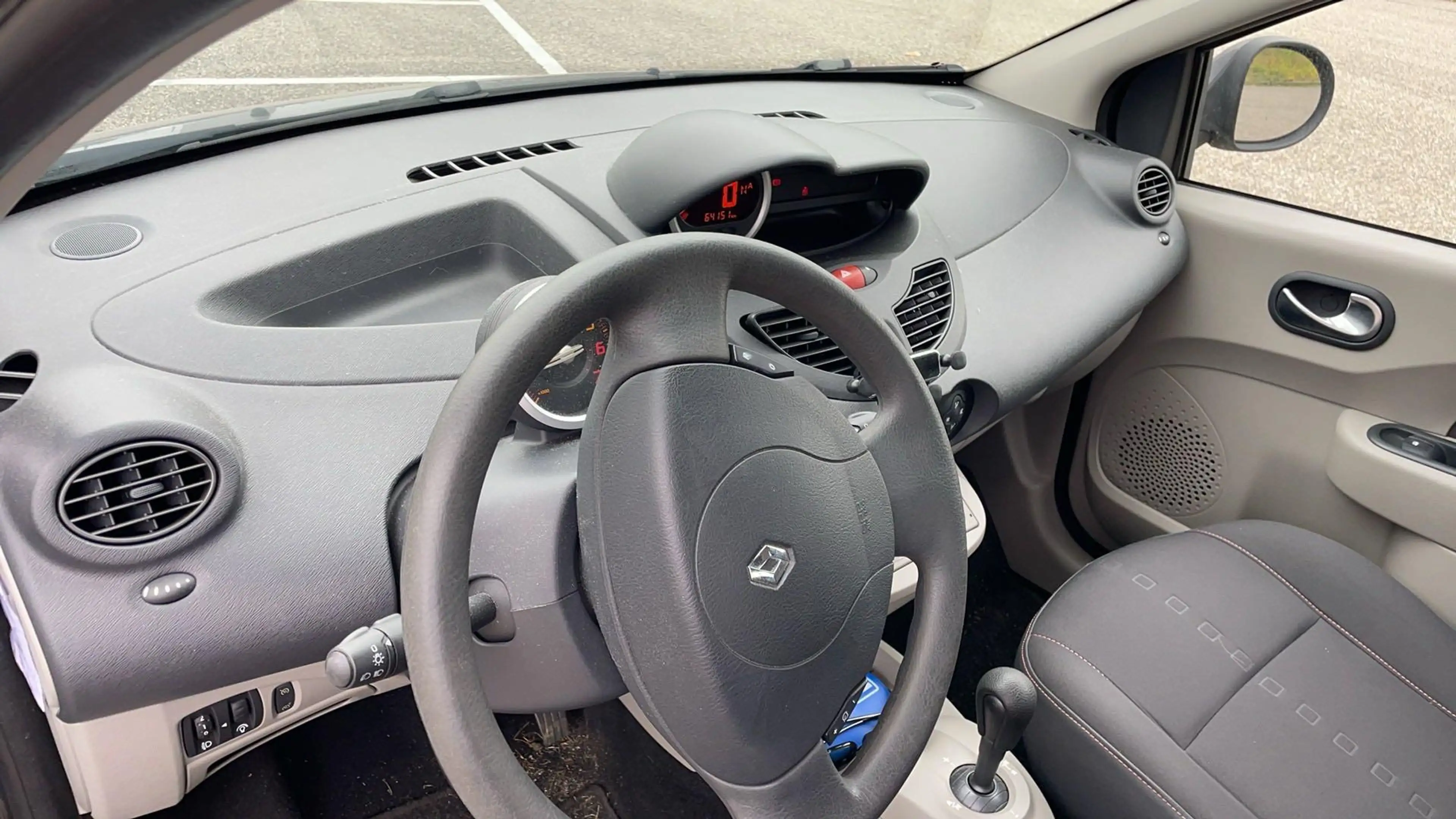 Renault Twingo 1.2-16V Dynamique — photo 7
