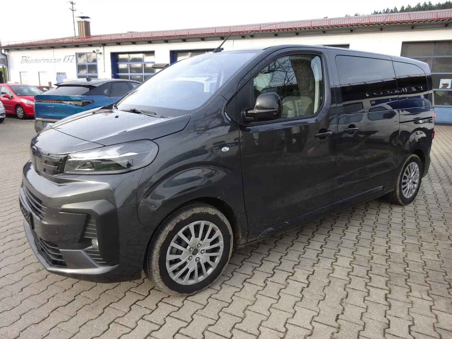 Peugeot Traveller Active L2/v+hKlima/AHK/PDC+Kamera - 2