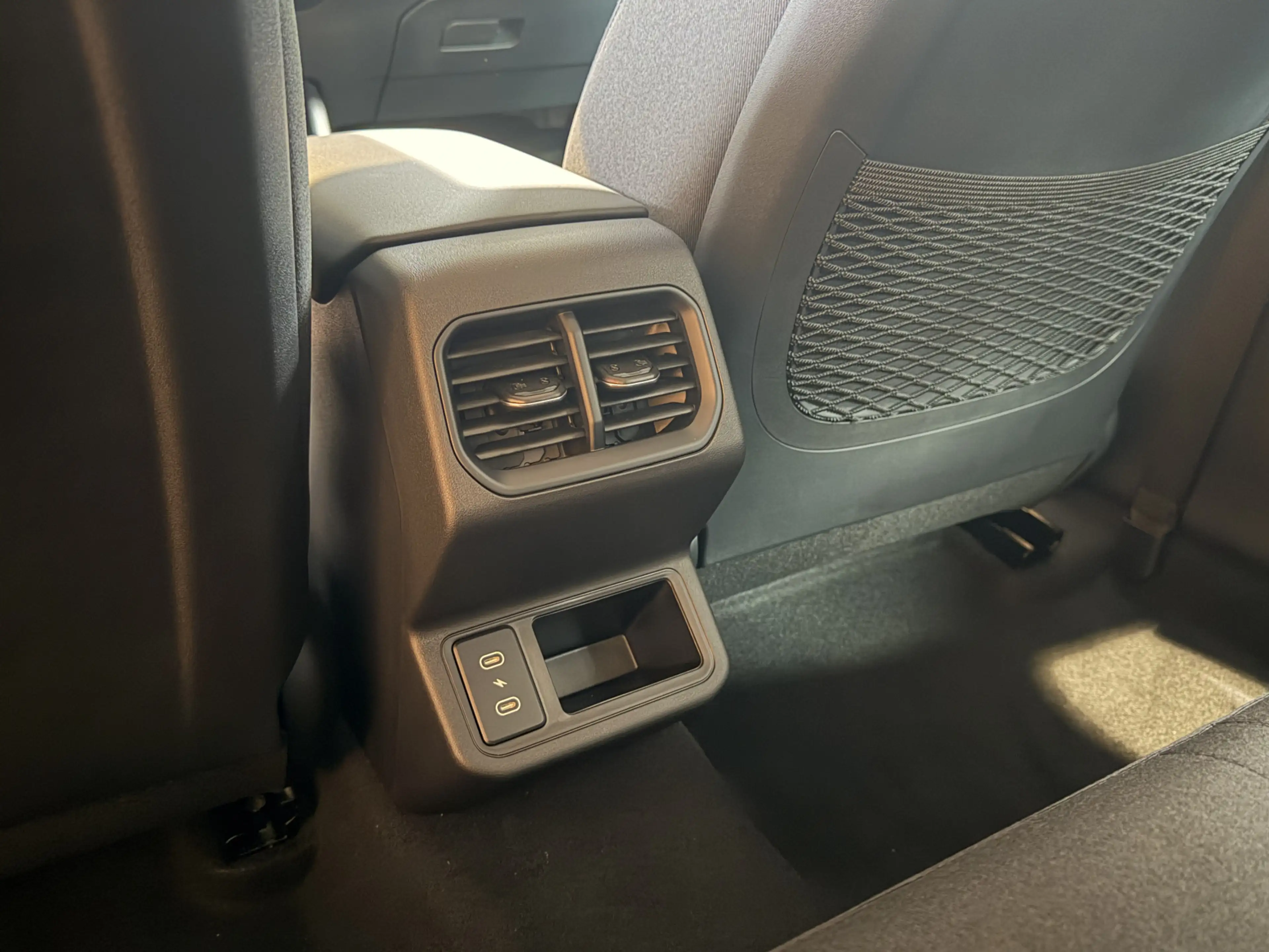 Kia K4 Sportswagon 1.6 T-GDi GT-Line Launch Edition — photo 25