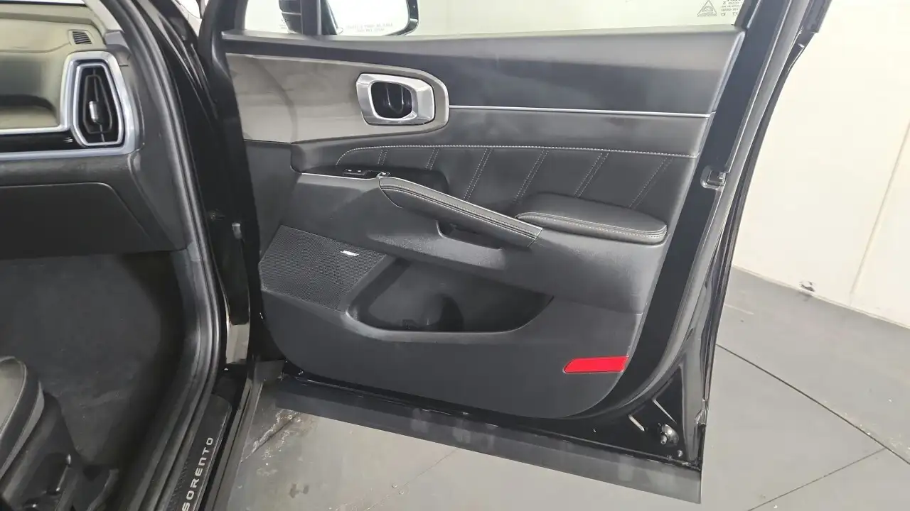 Kia Sorento снимка Kia Sorento
