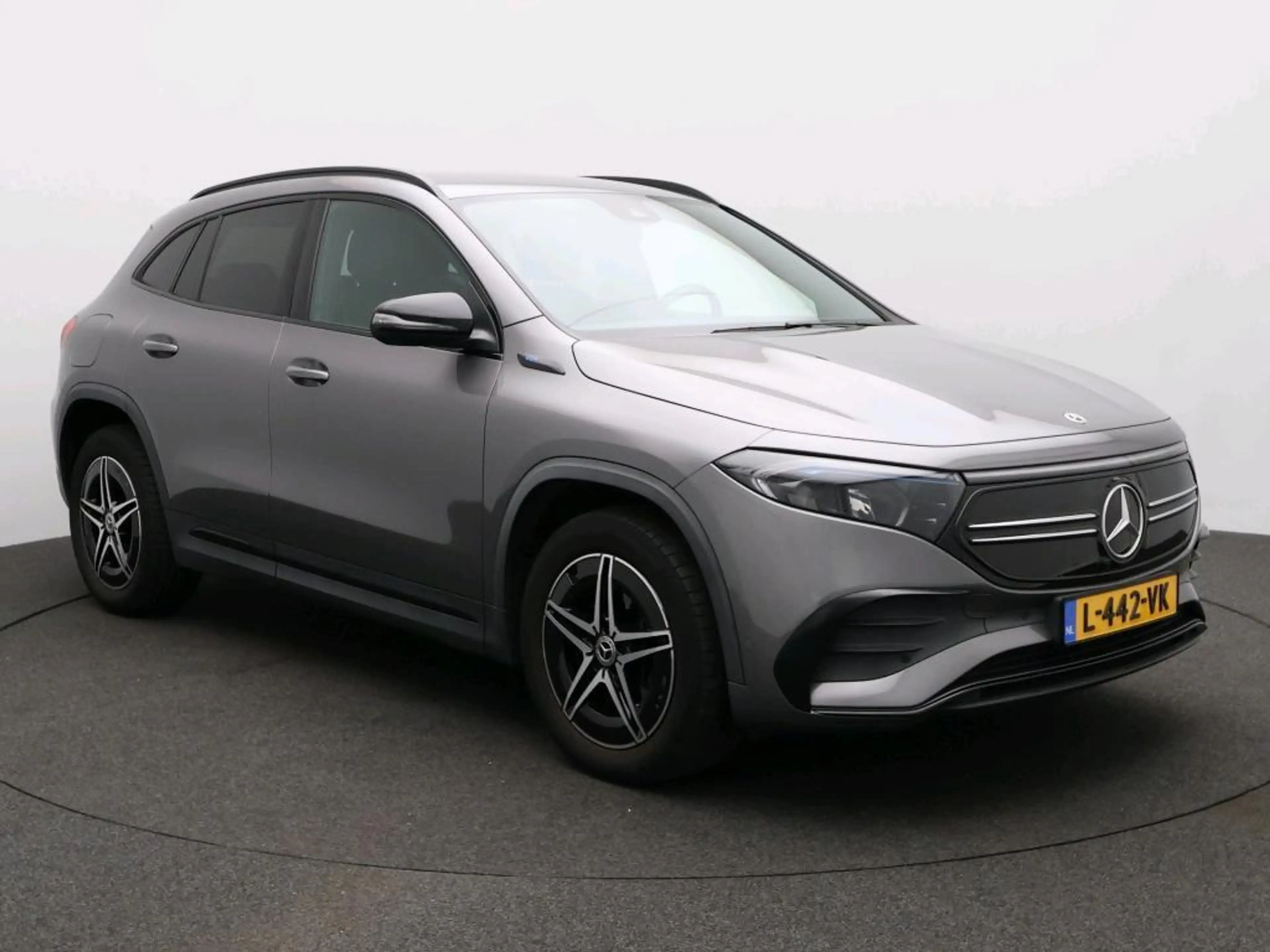 Mercedes-Benz EQA 250 Business Solution AMG 67 kWh / Night/ Sfeerverlich — photo 4