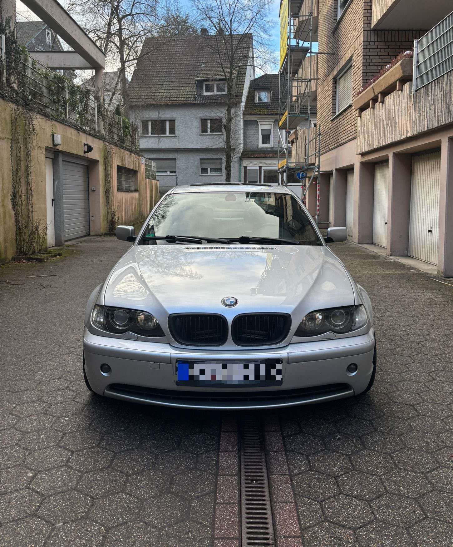 Second hand Bmw 3 Series 320