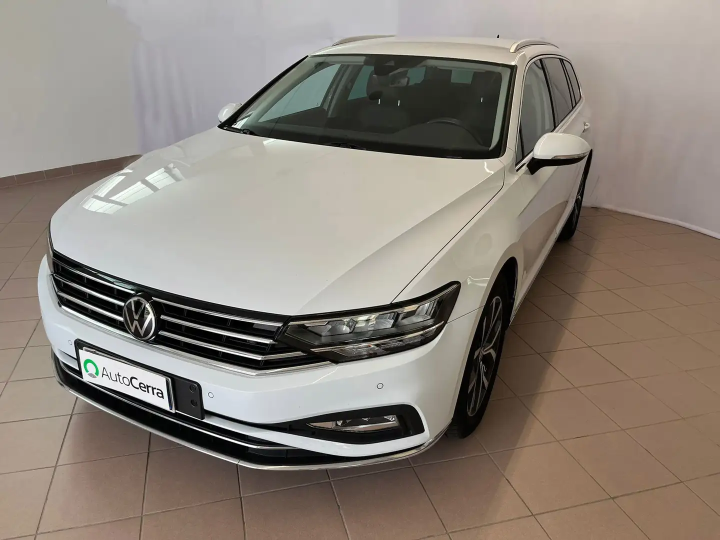Volkswagen Passat Variant Passat VIII  Variant 2.0 tdi Executive 150cv dsg Wit - 1